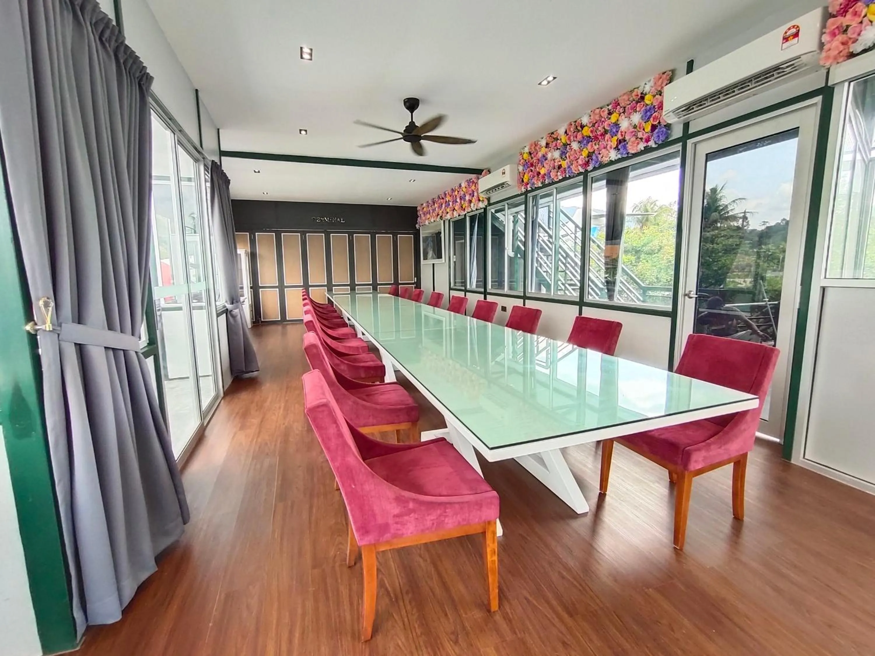 Meeting/conference room in Twin Jets Resort