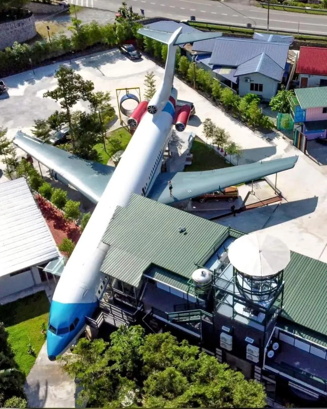 Property building in Twin Jets Resort
