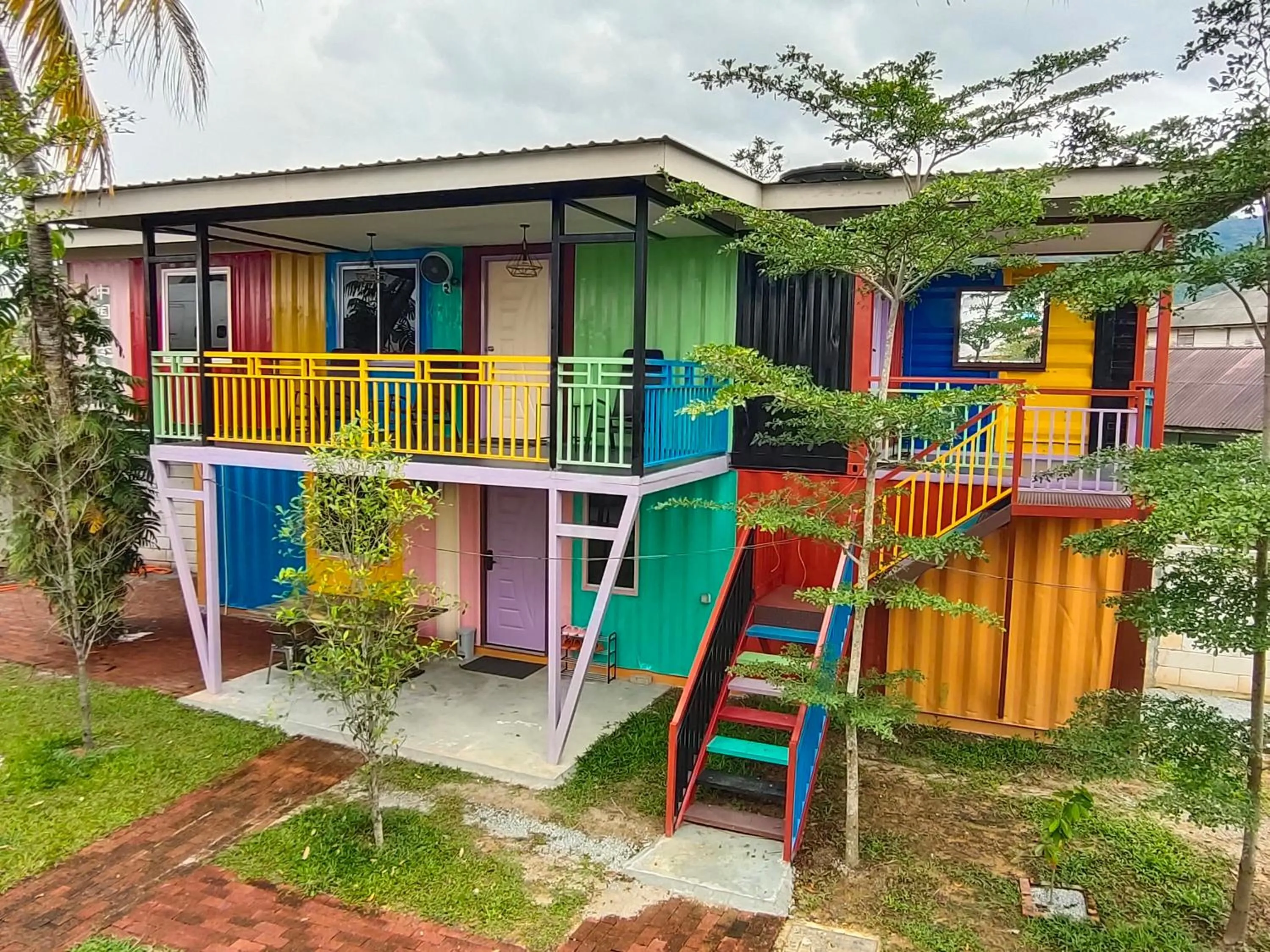 Facade/entrance in Twin Jets Resort