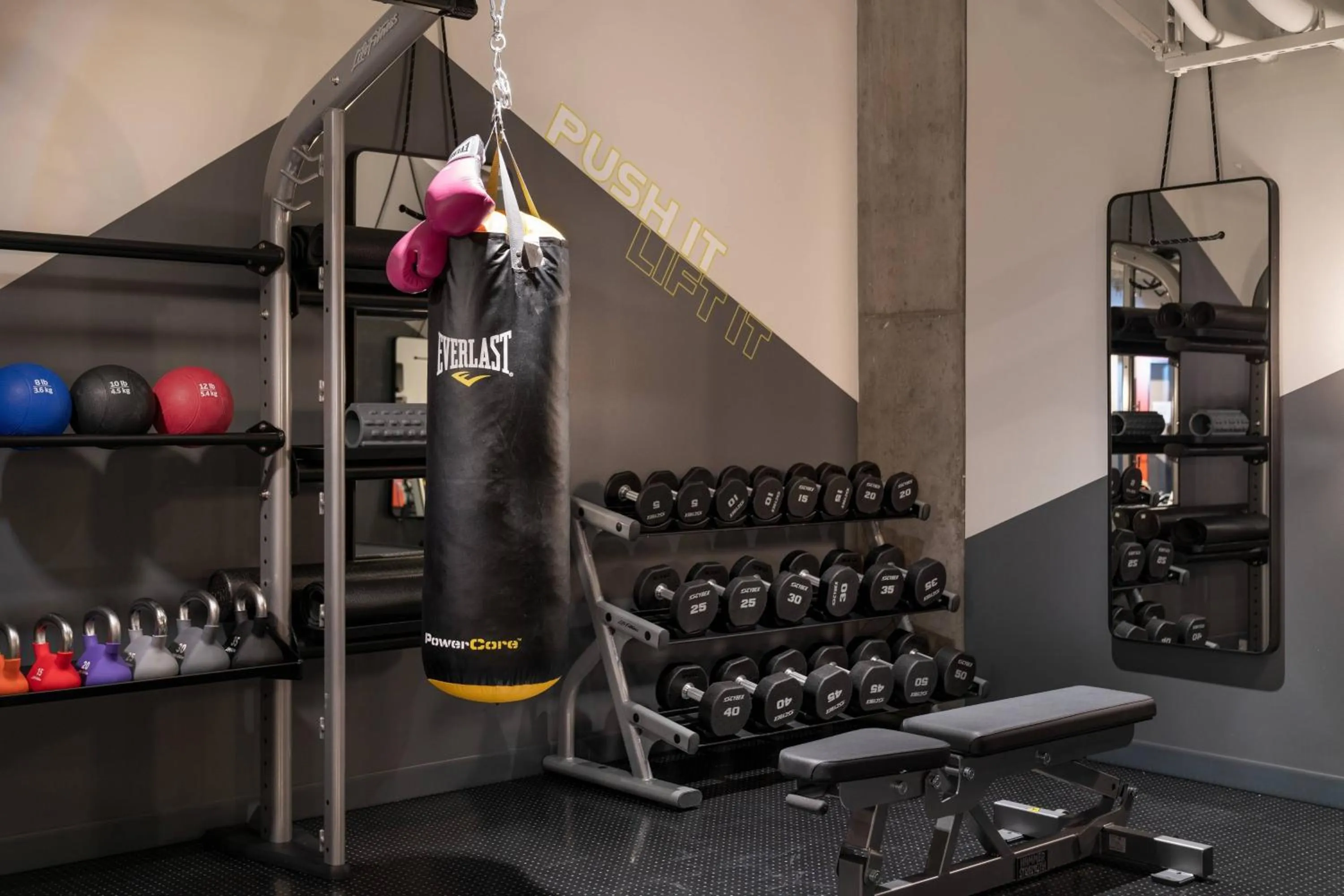 Fitness centre/facilities in Moxy Portland Downtown
