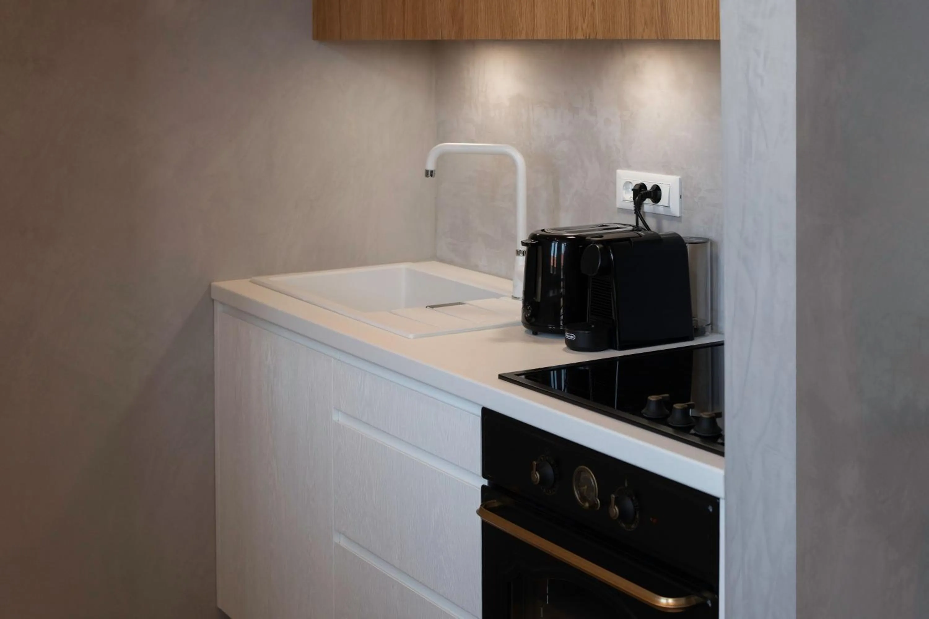 Coffee/tea facilities in Petalo Suites