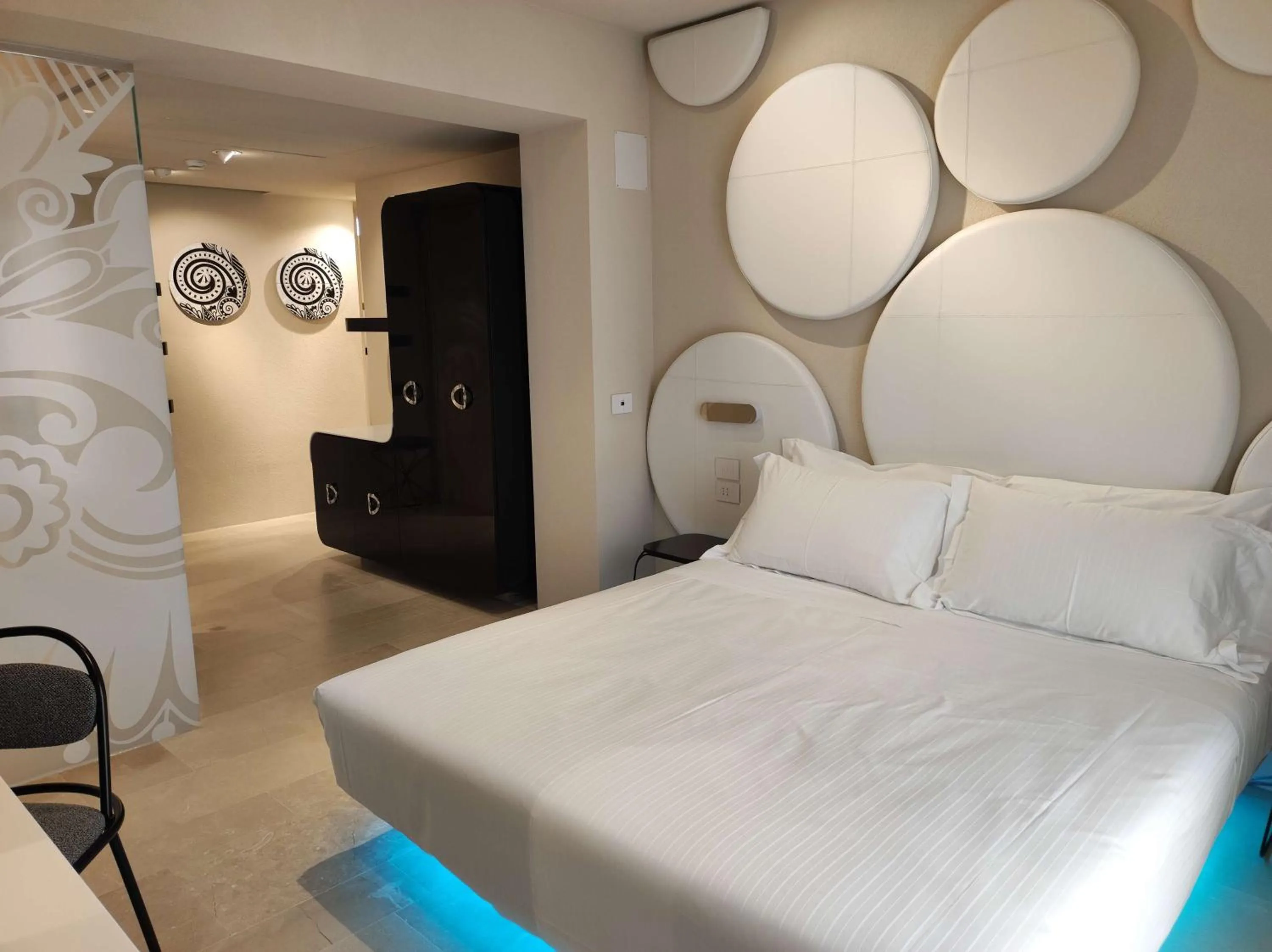 Photo of the whole room, Bed in Palazzo Gatto Art Hotel & SPA - BW Premier Collection