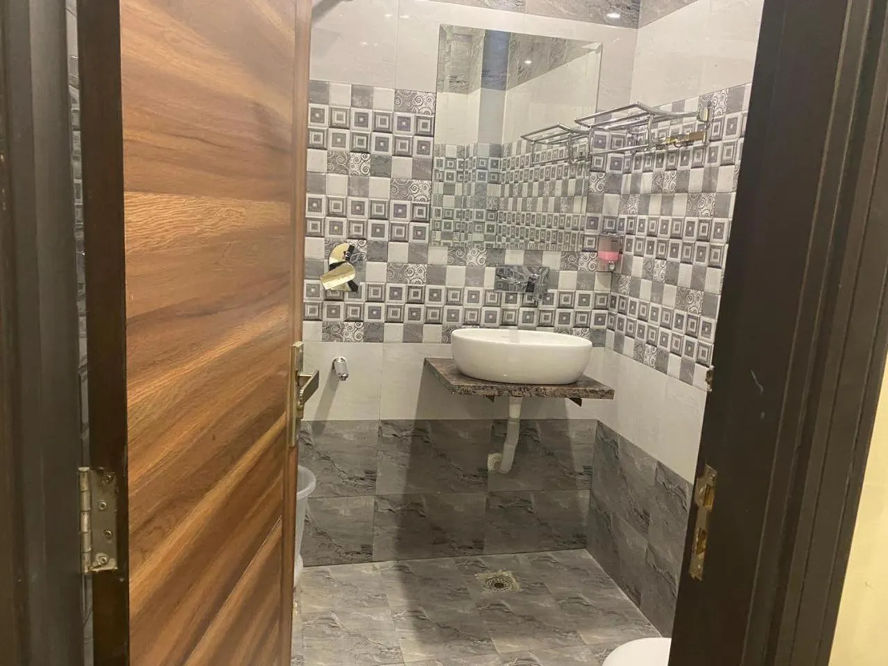 Bathroom in Hotel Ridhi Sidhi Residency