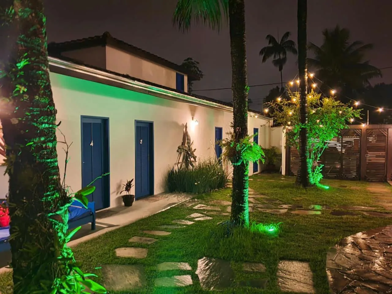 Property building in Suítes Curta Paraty, Família e PETs