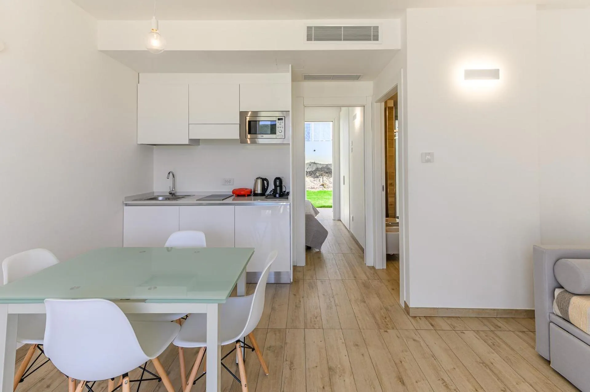 Kitchen or kitchenette in Capo Falcone Charming Apartments