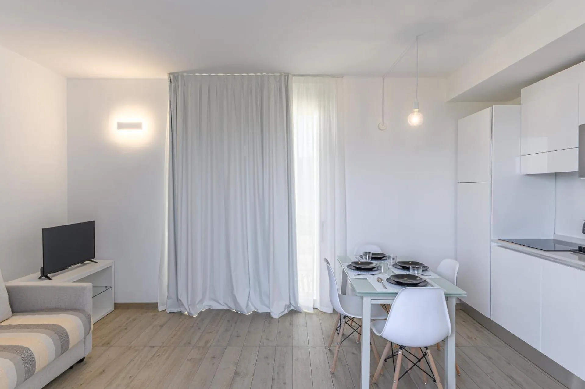 Kitchen or kitchenette in Capo Falcone Charming Apartments