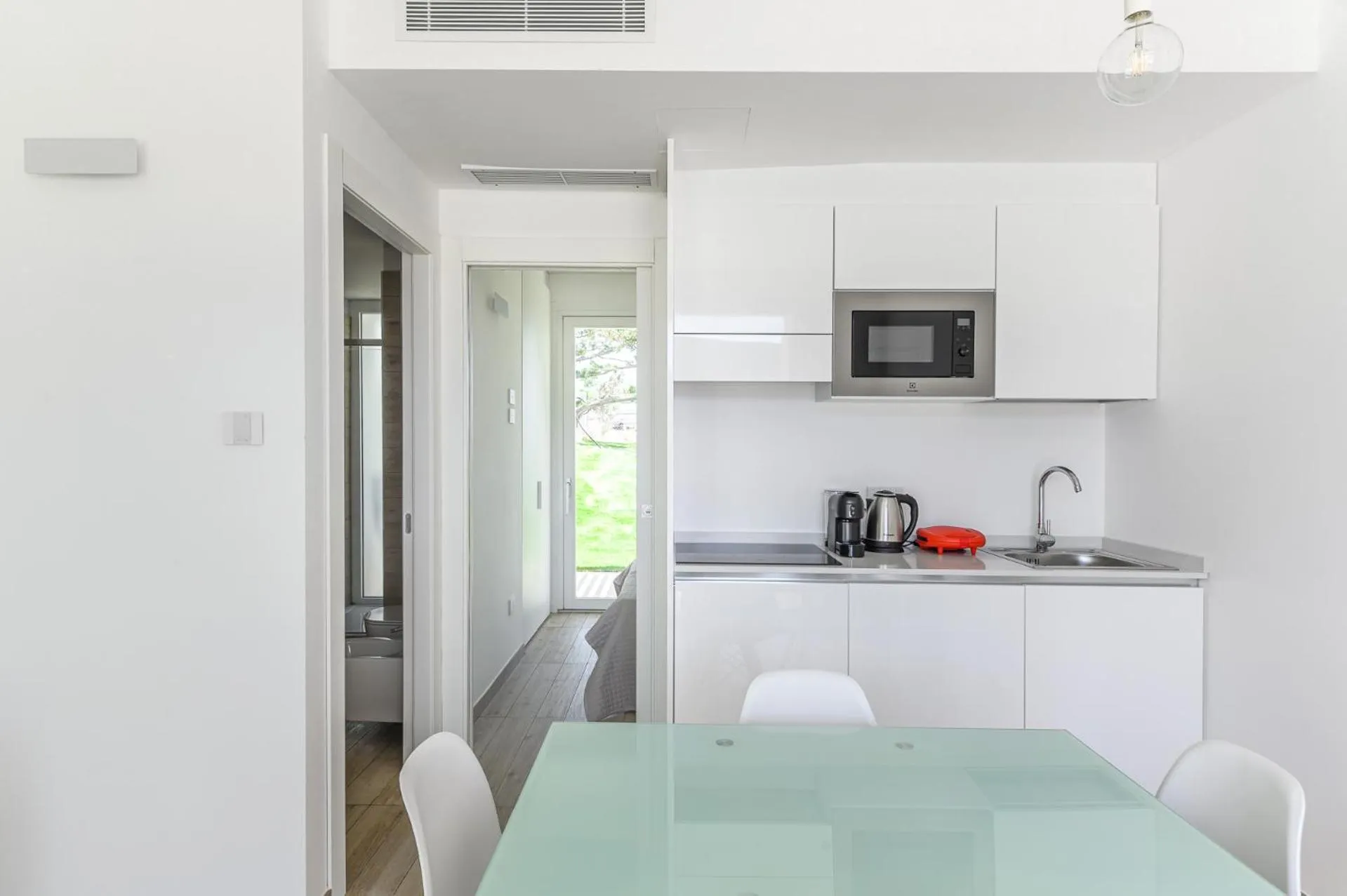 Kitchen or kitchenette in Capo Falcone Charming Apartments