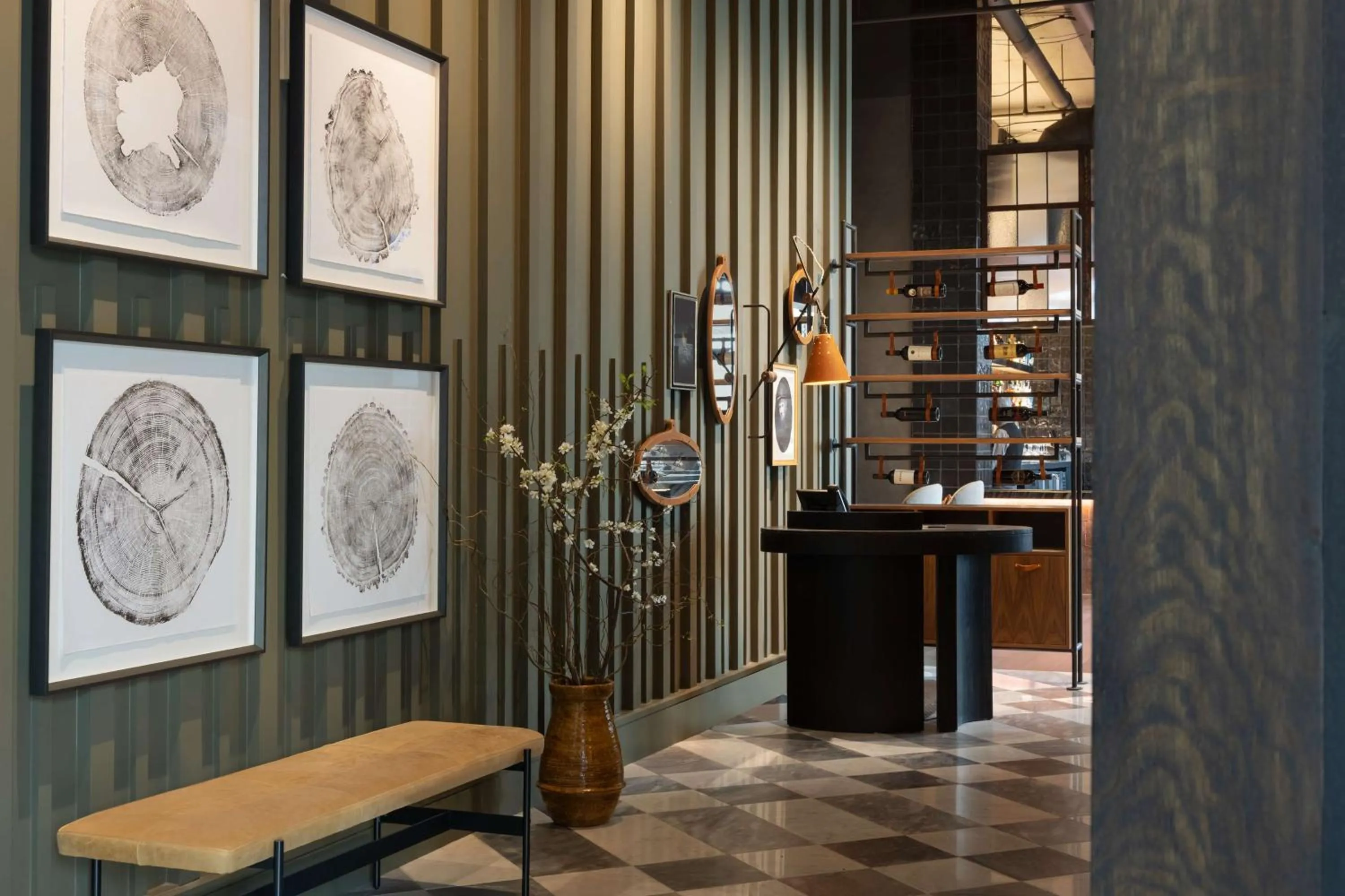 Restaurant/places to eat in Valley Hotel Homewood Birmingham - Curio Collection By Hilton