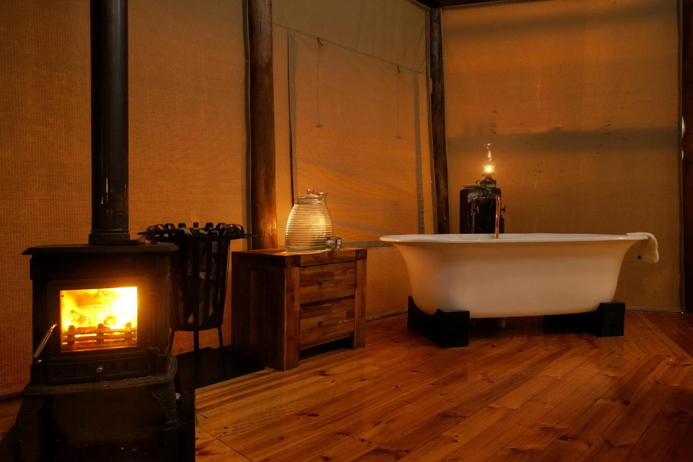 Bath in Bush Lodge – Amakhala Game Reserve