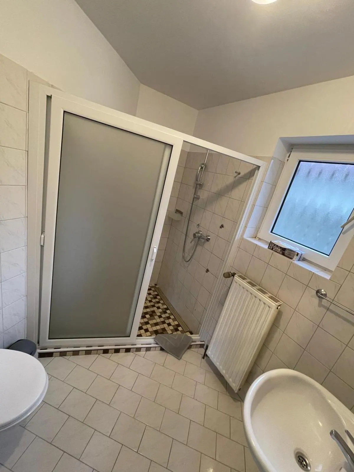 Gästehaus zum Surgrund