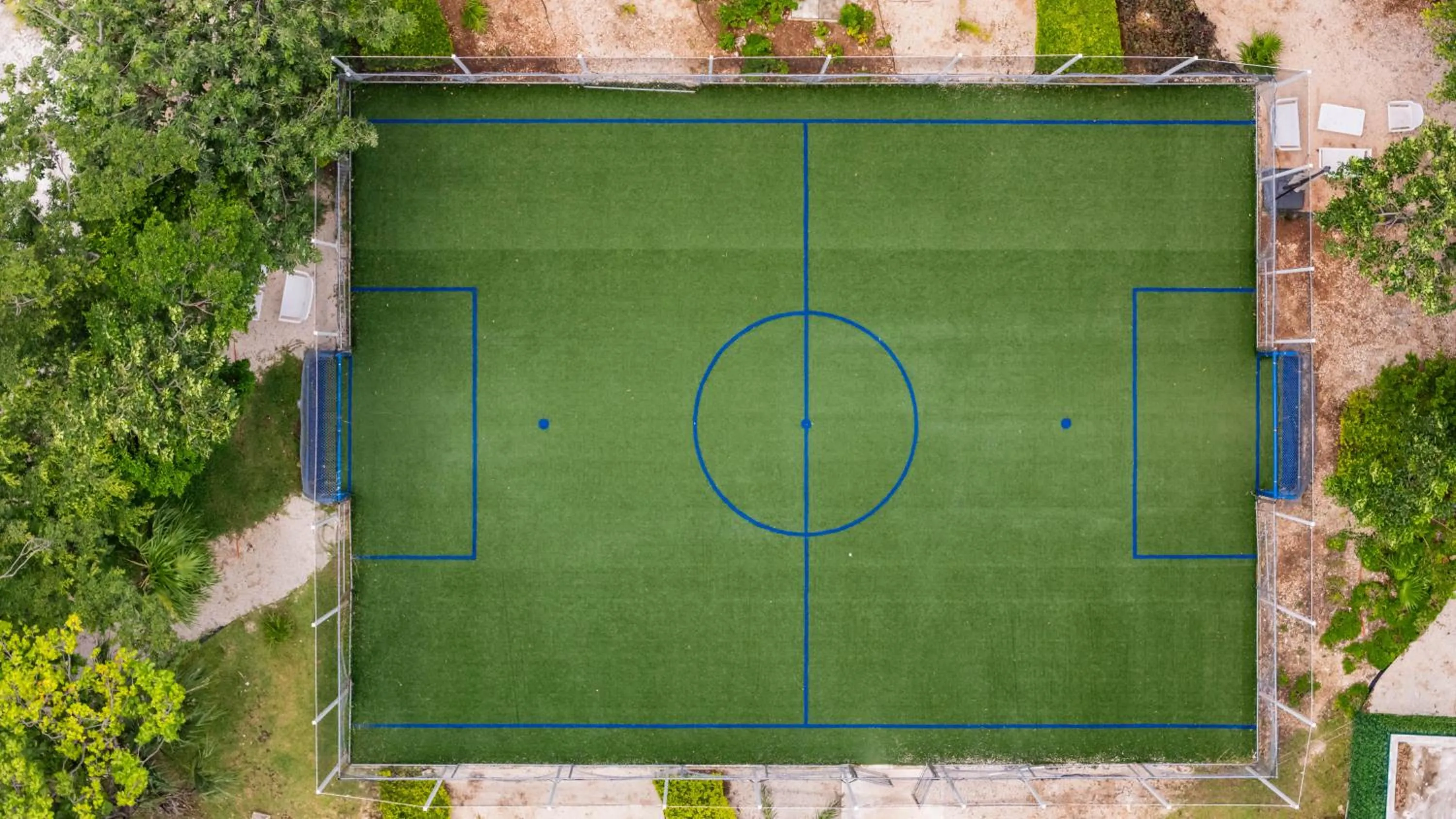 Children play ground in UNICO Y AGRADABLE DTO EN ZONA CENTRO PARA 6 PAX