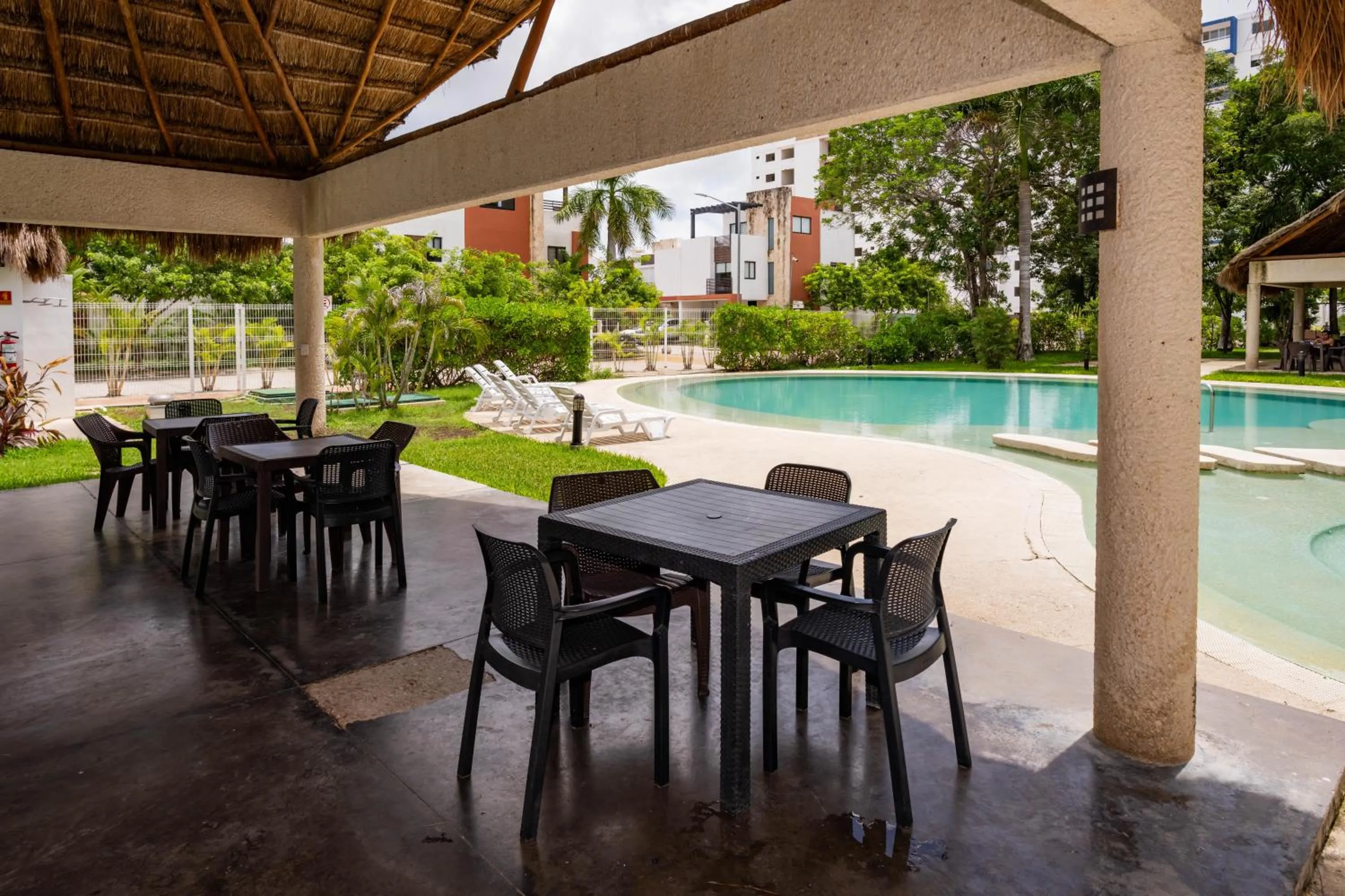 Swimming pool in UNICO Y AGRADABLE DTO EN ZONA CENTRO PARA 6 PAX