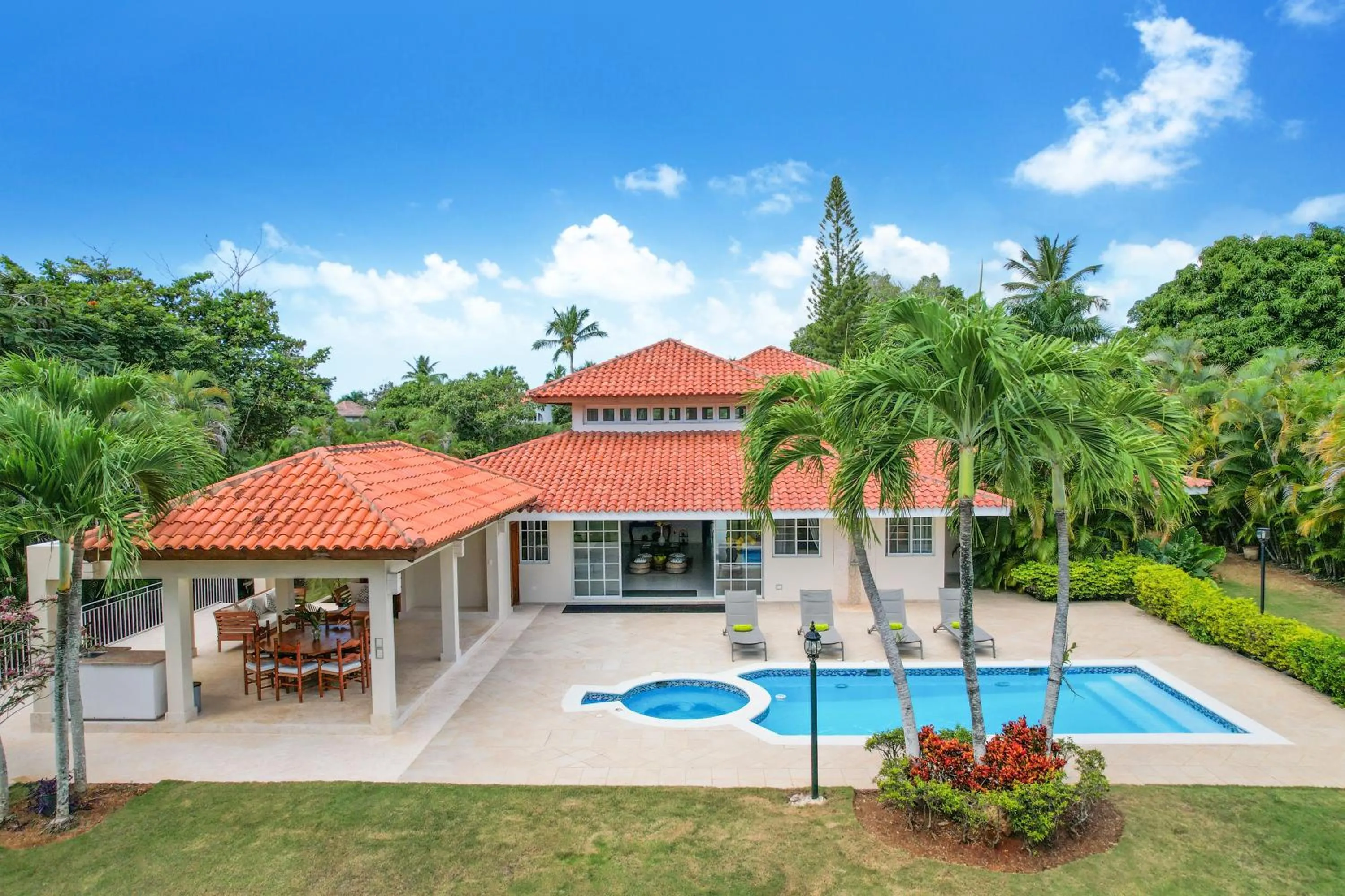 Property building in Amazing Villa in Casa de Campo with Included in Price Maid and Waiter