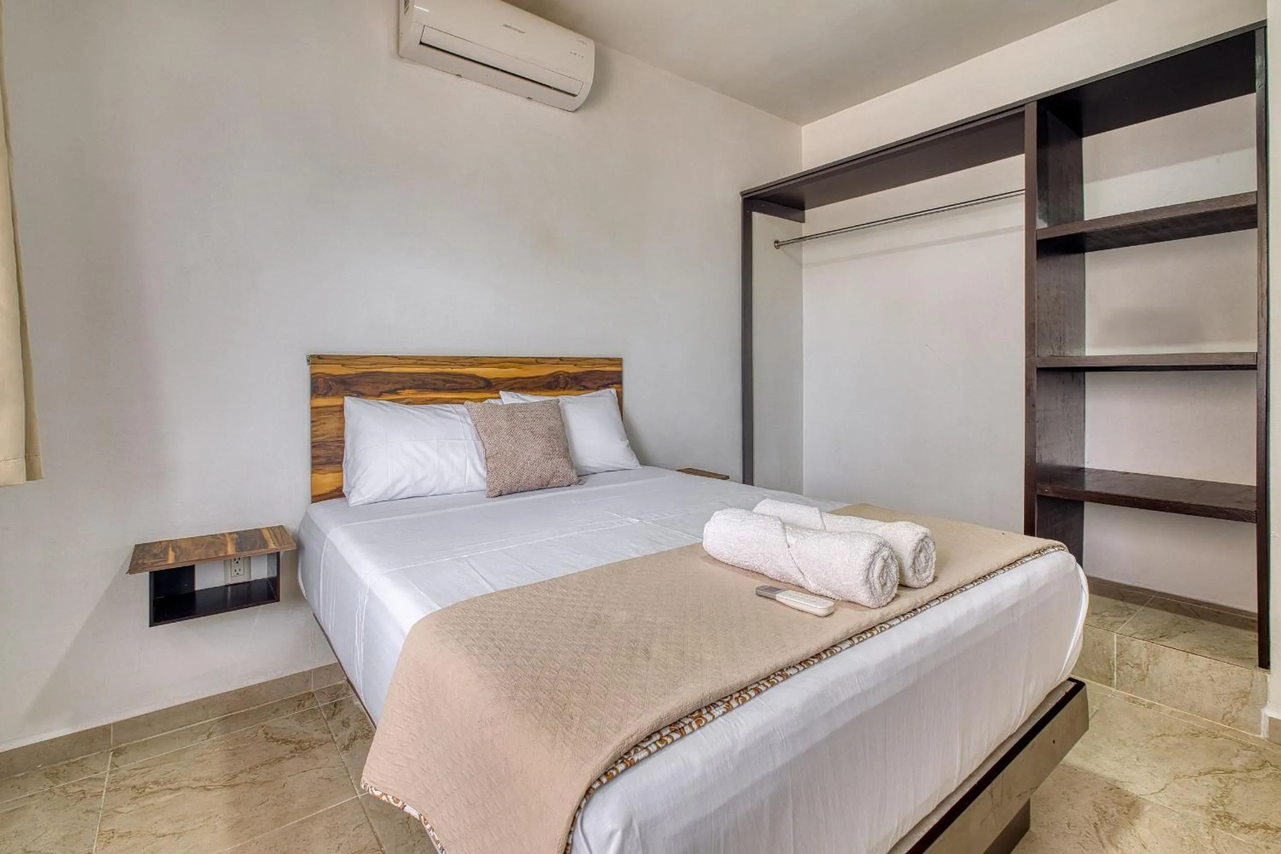 Bed in La Aurora Puerto Escondido