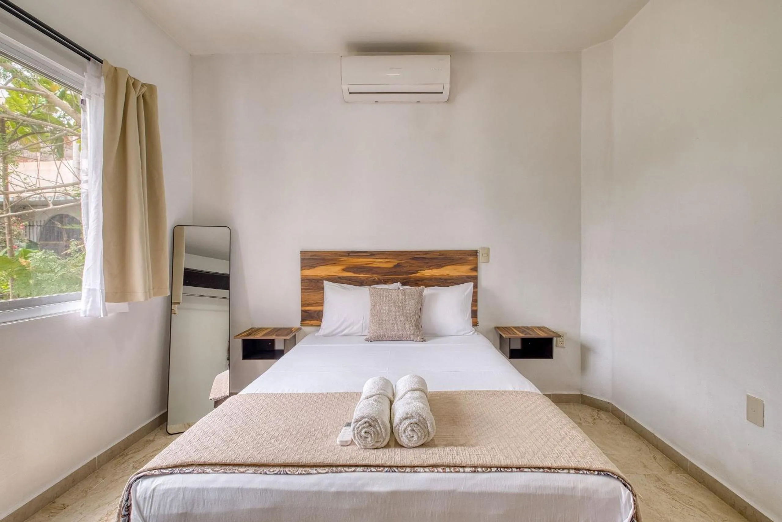 Bed in La Aurora Puerto Escondido