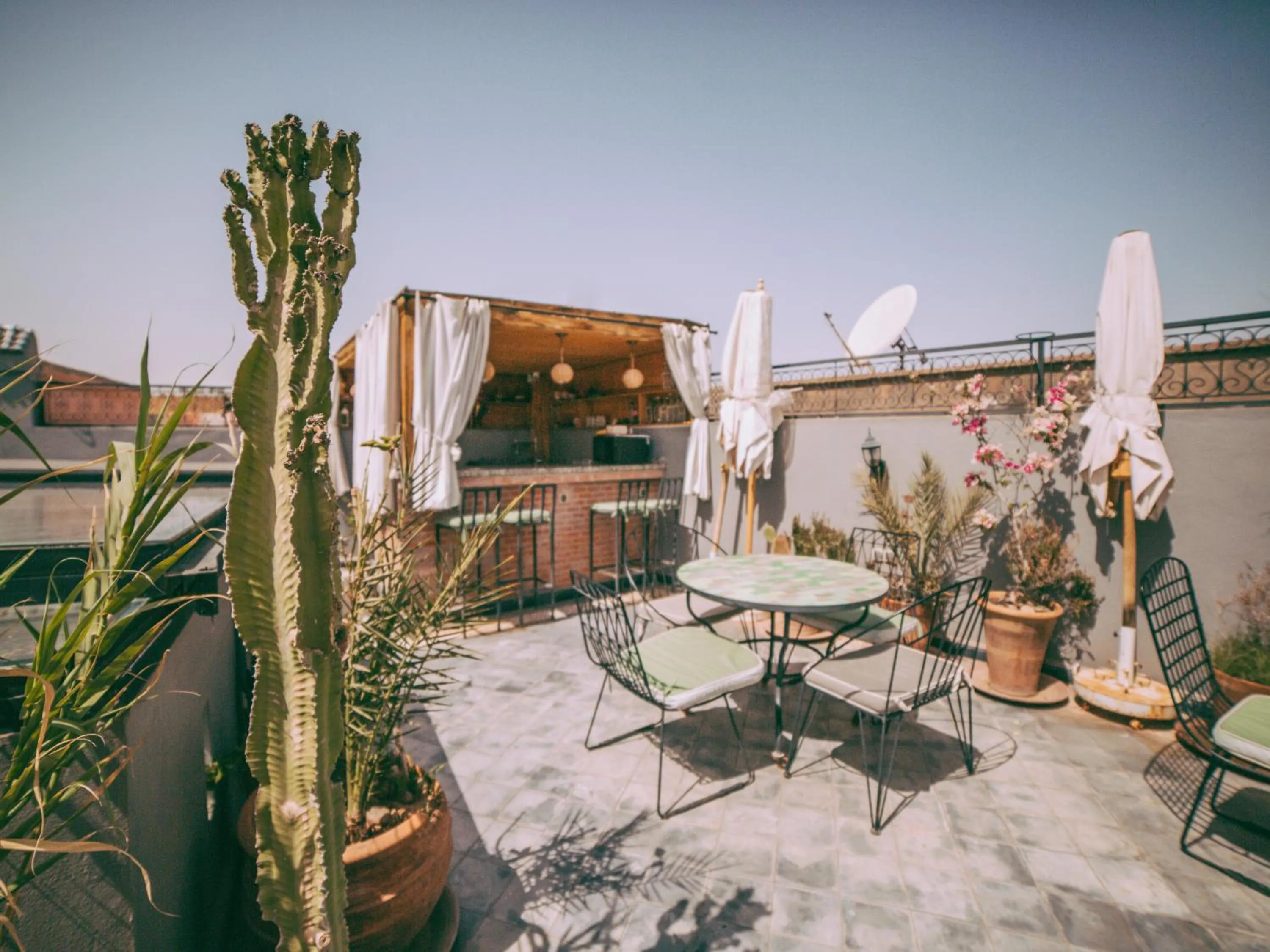 Dining area in Riad Le Petit Joyau