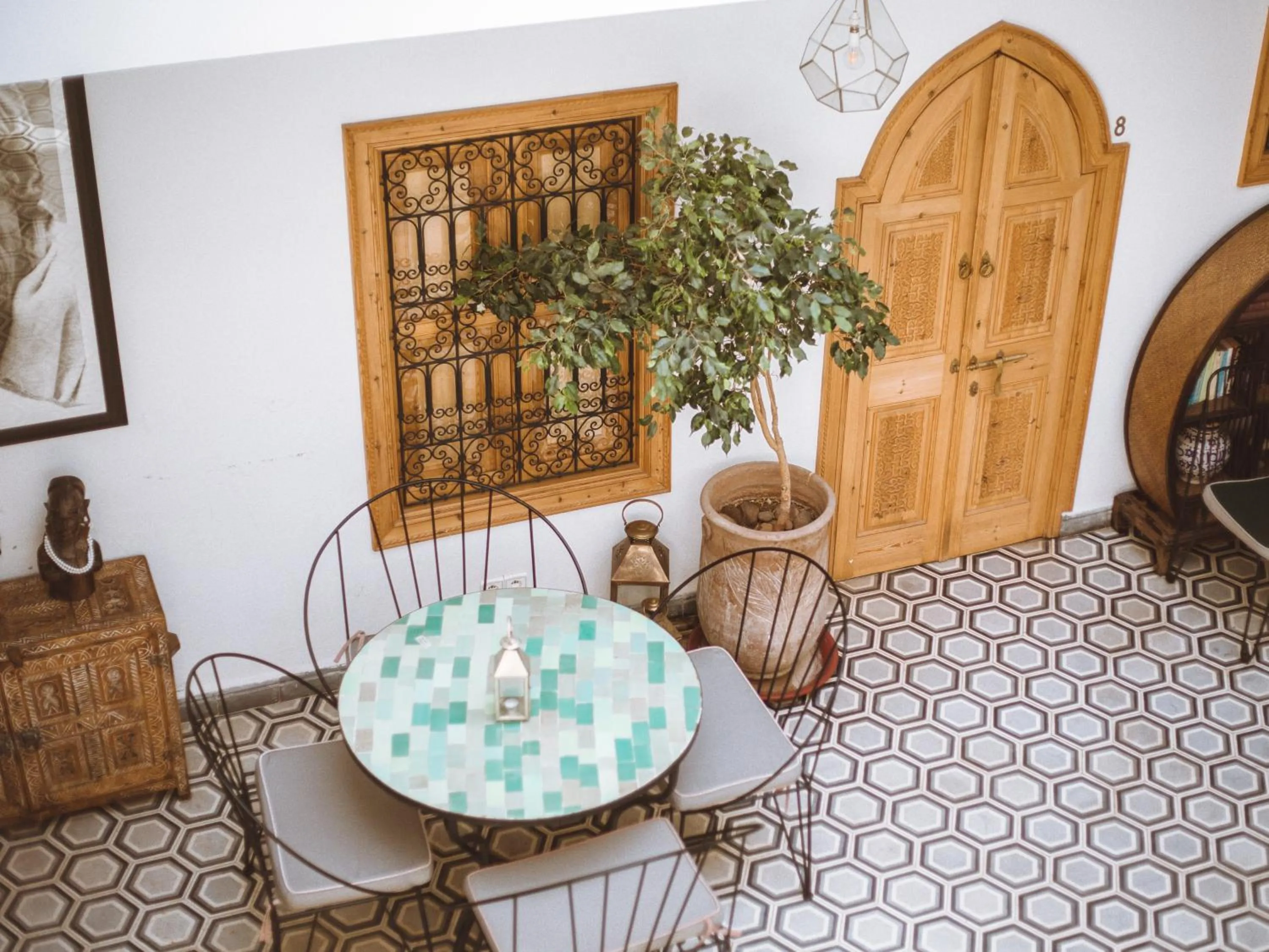 Seating area in Riad Le Petit Joyau