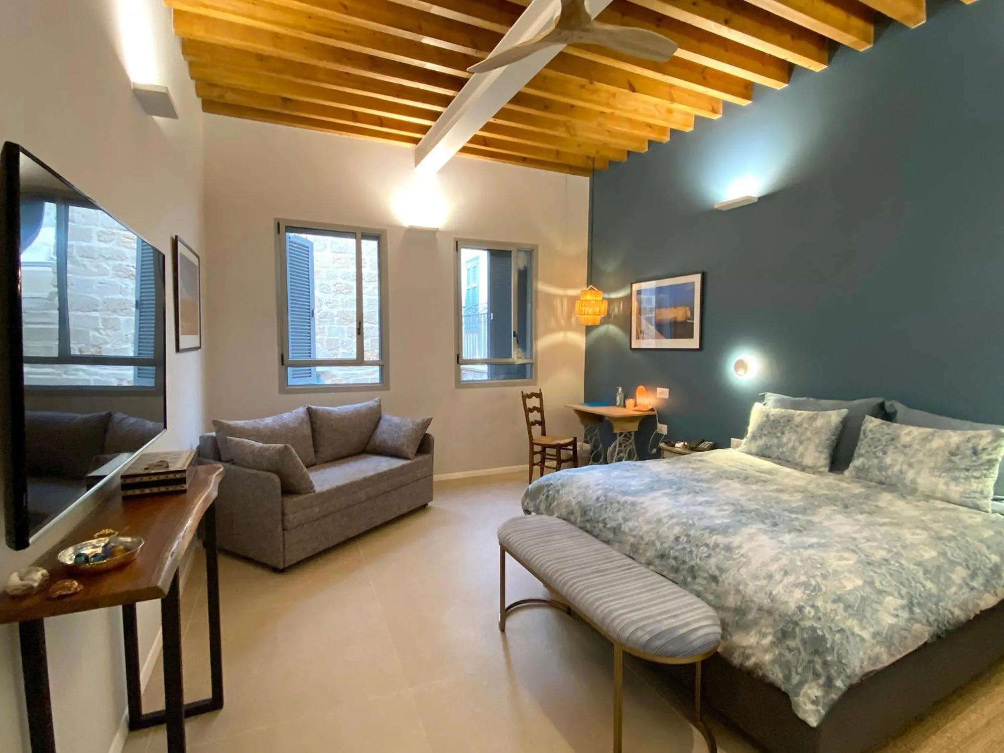 Photo of the whole room, Bed in Beit Elfarasha