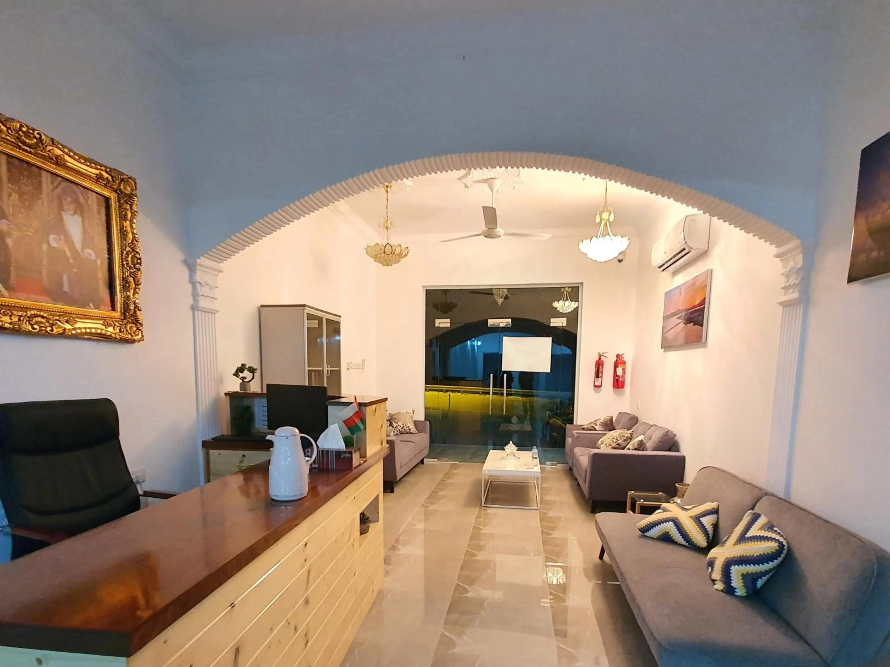 Lobby or reception in Tiwi Sunrise