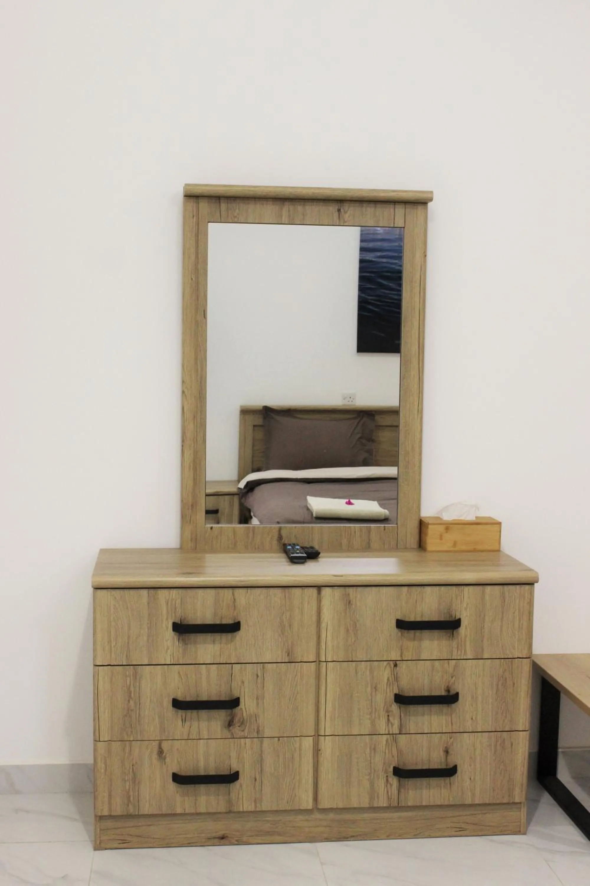 hair dresser in Tiwi Sunrise