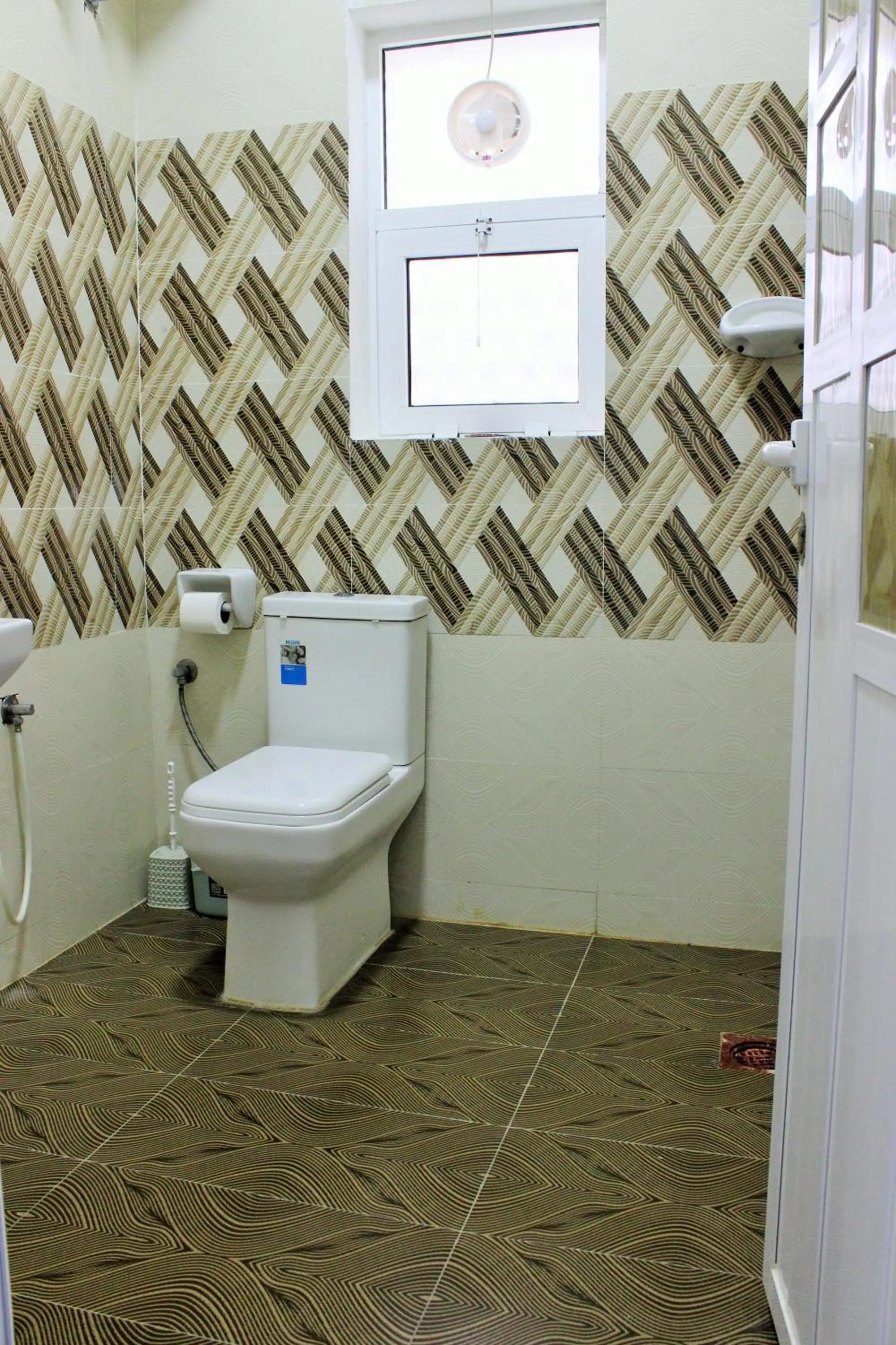 Bathroom in Tiwi Sunrise