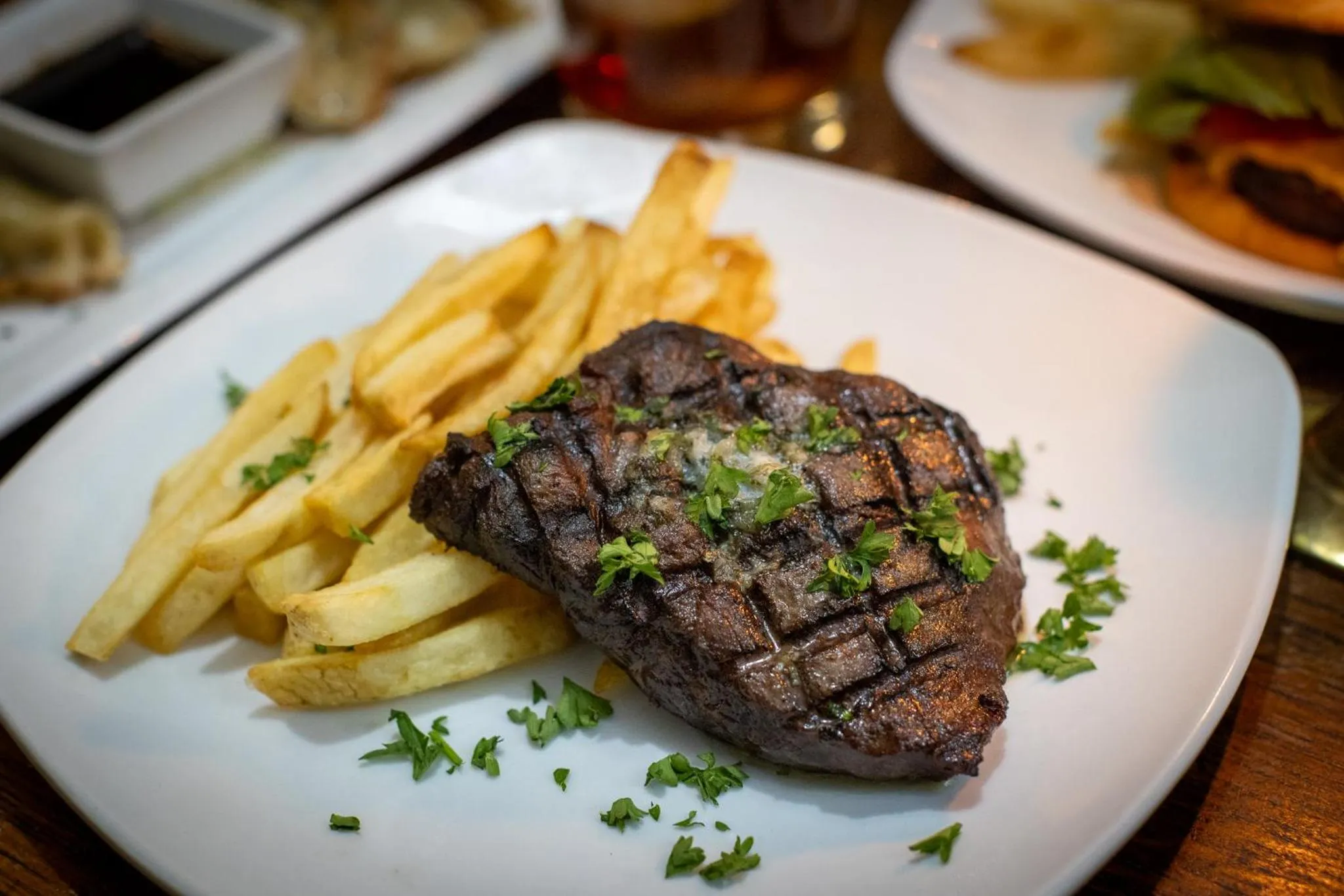 James Buchanan Hotel, Trademark Collection by Wyndham