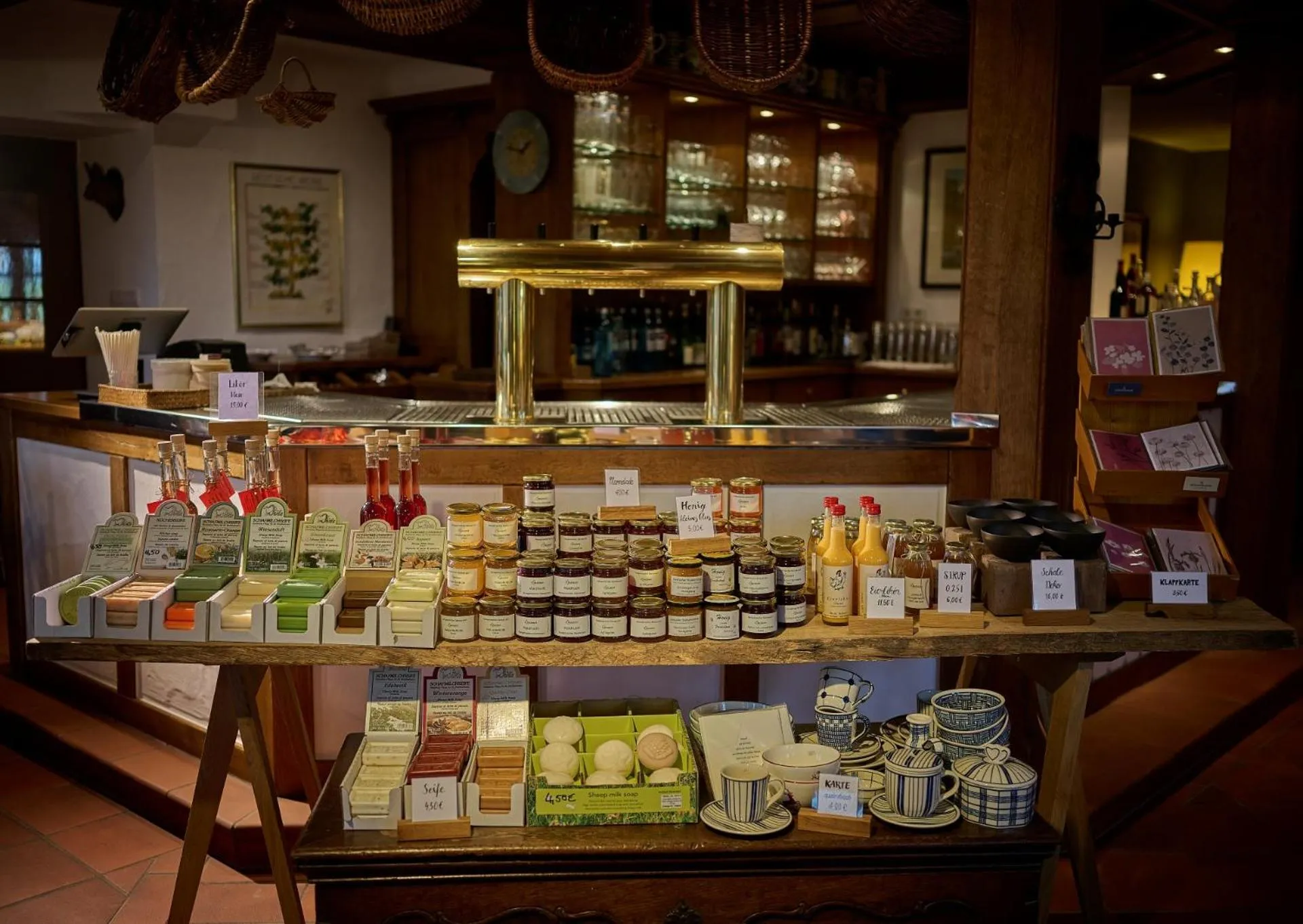 Restaurant/places to eat in Hotel Waldhaus Föckinghausen