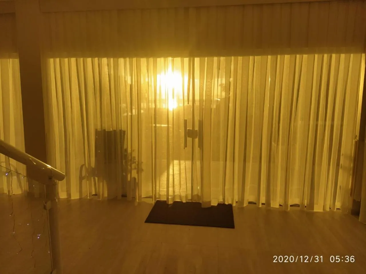 Communal lounge/ TV room in Pousada Cantinho da Praia