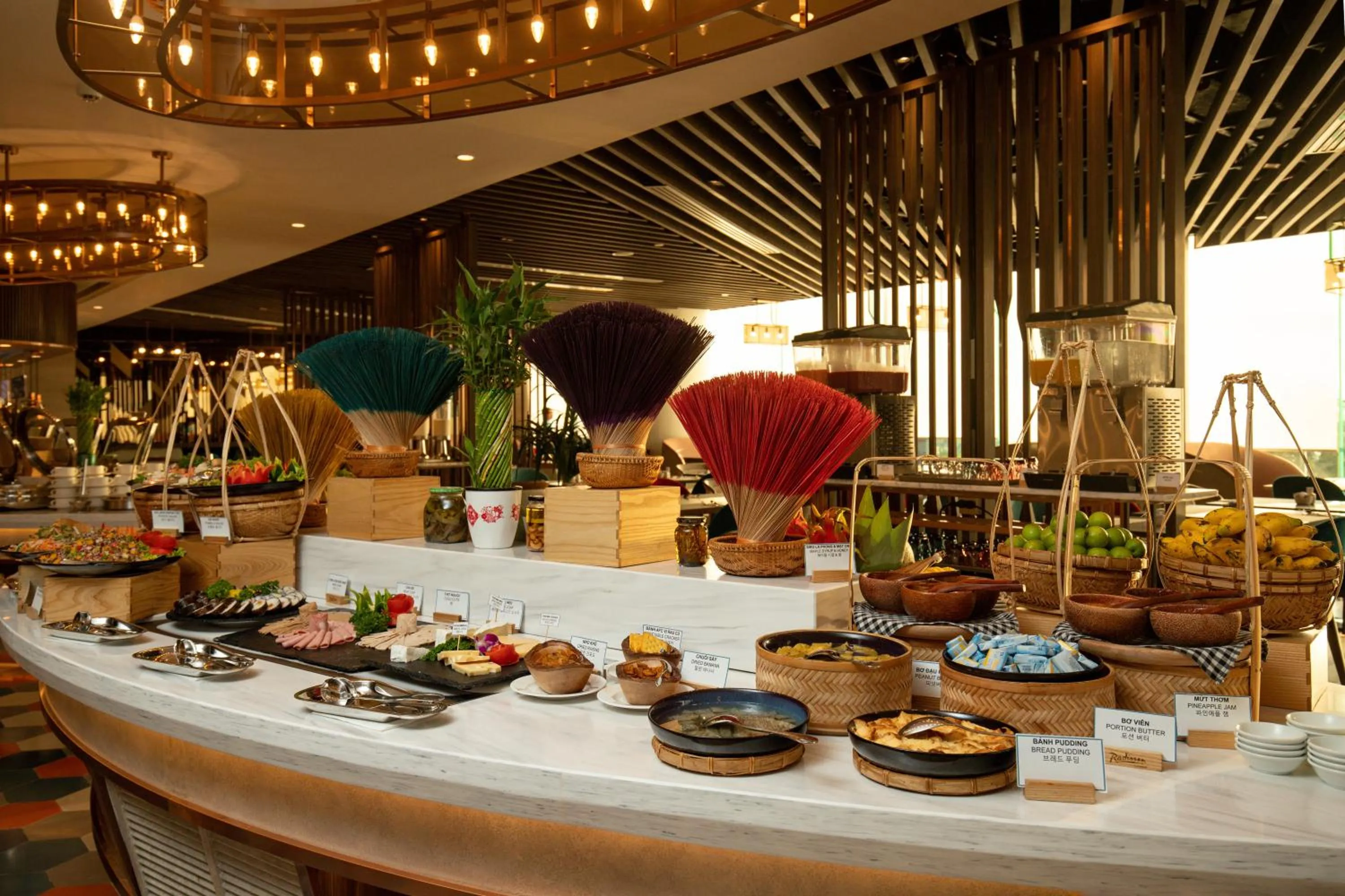 Restaurant/places to eat in Radisson Hotel Danang