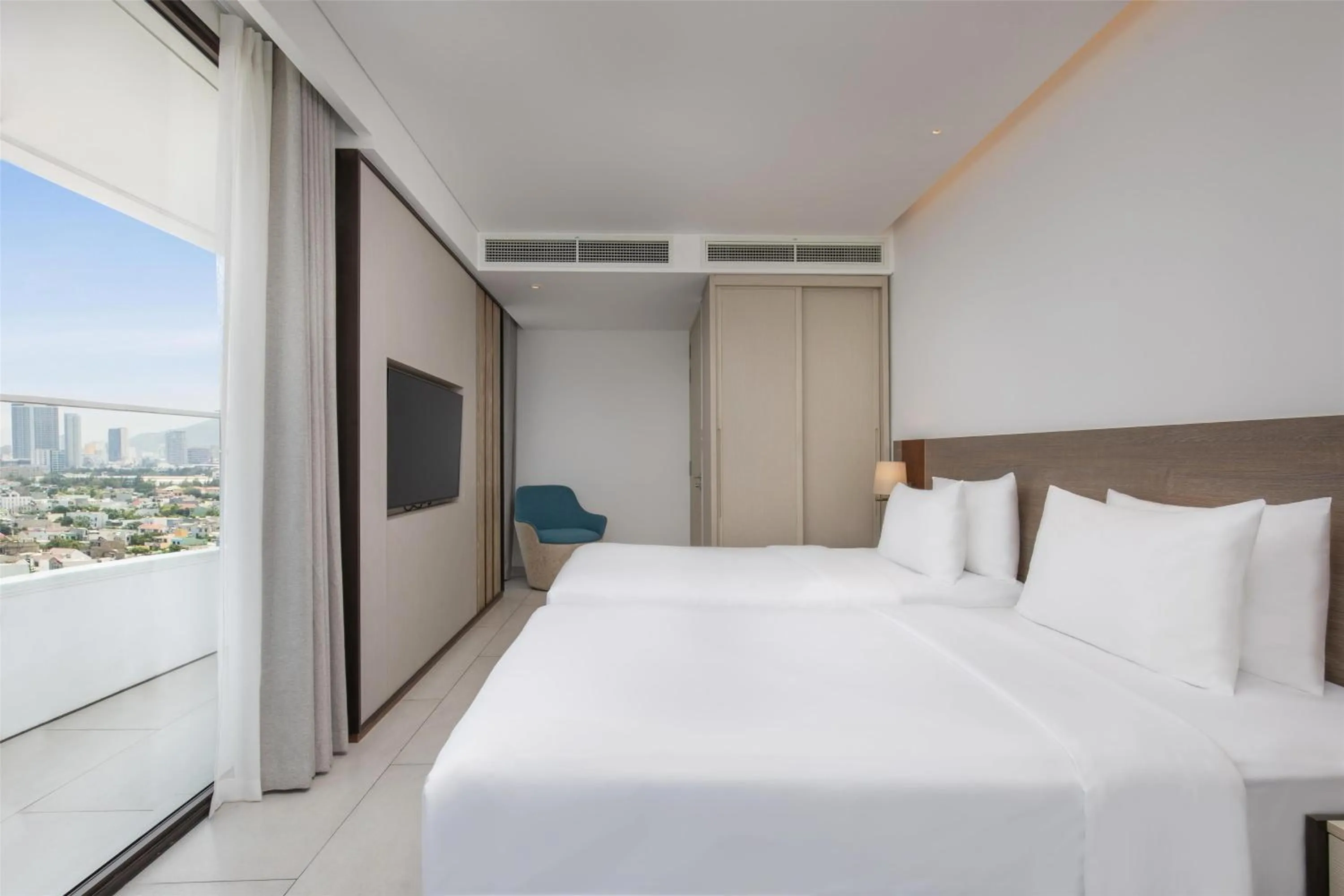 Bedroom, Bed in Radisson Hotel Danang