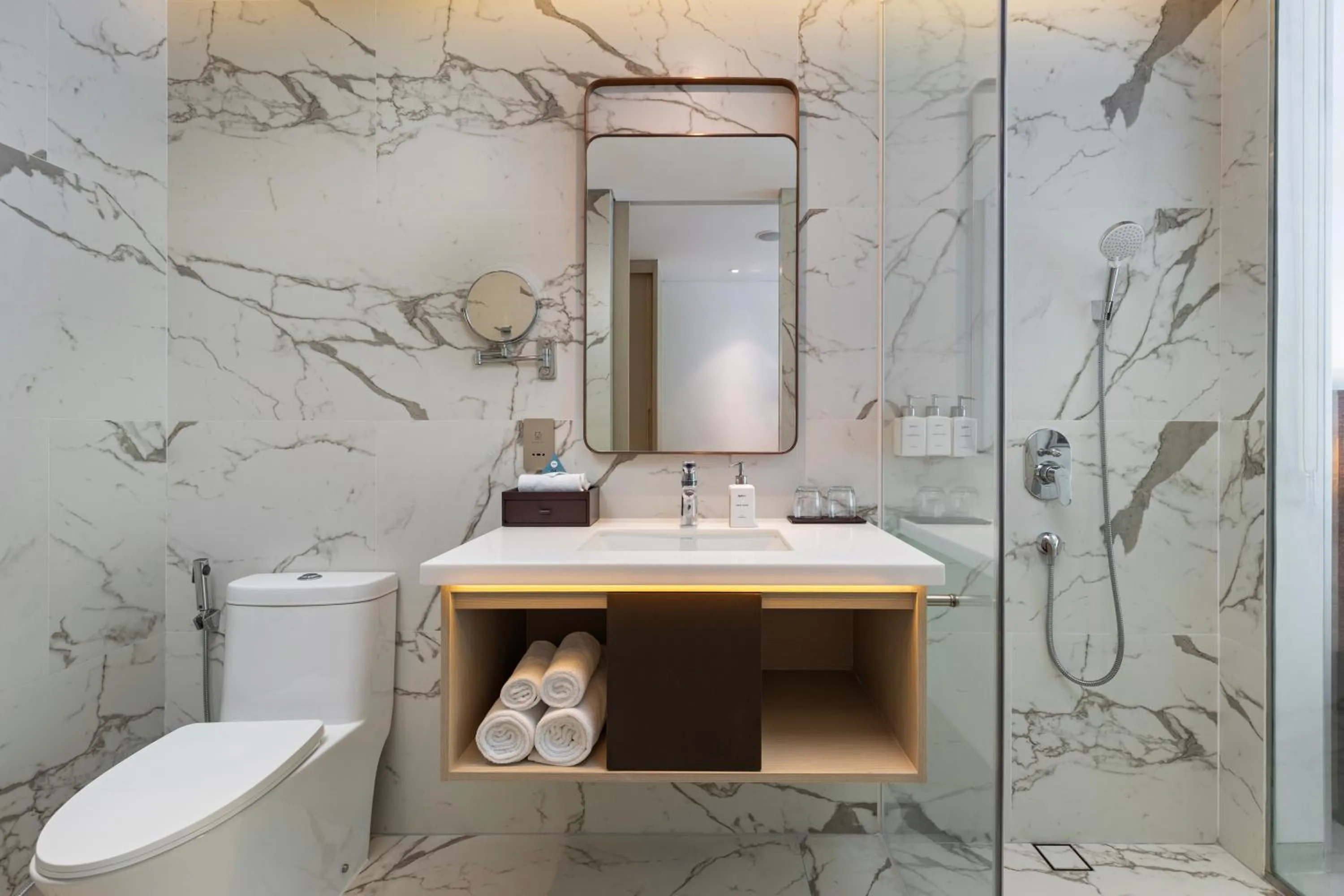 Toilet in Radisson Hotel Danang