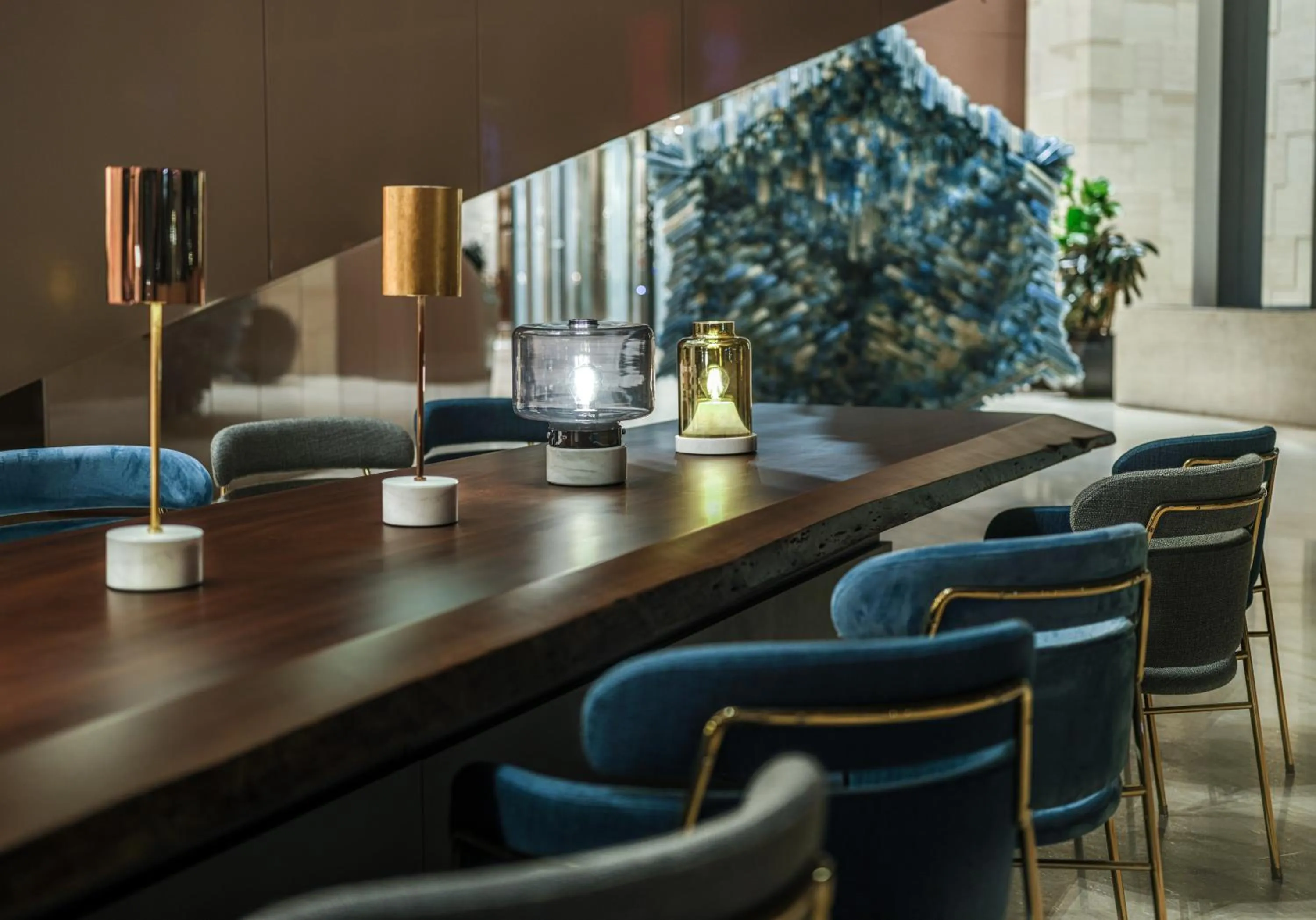 Lounge or bar in New World Shenyang Hotel