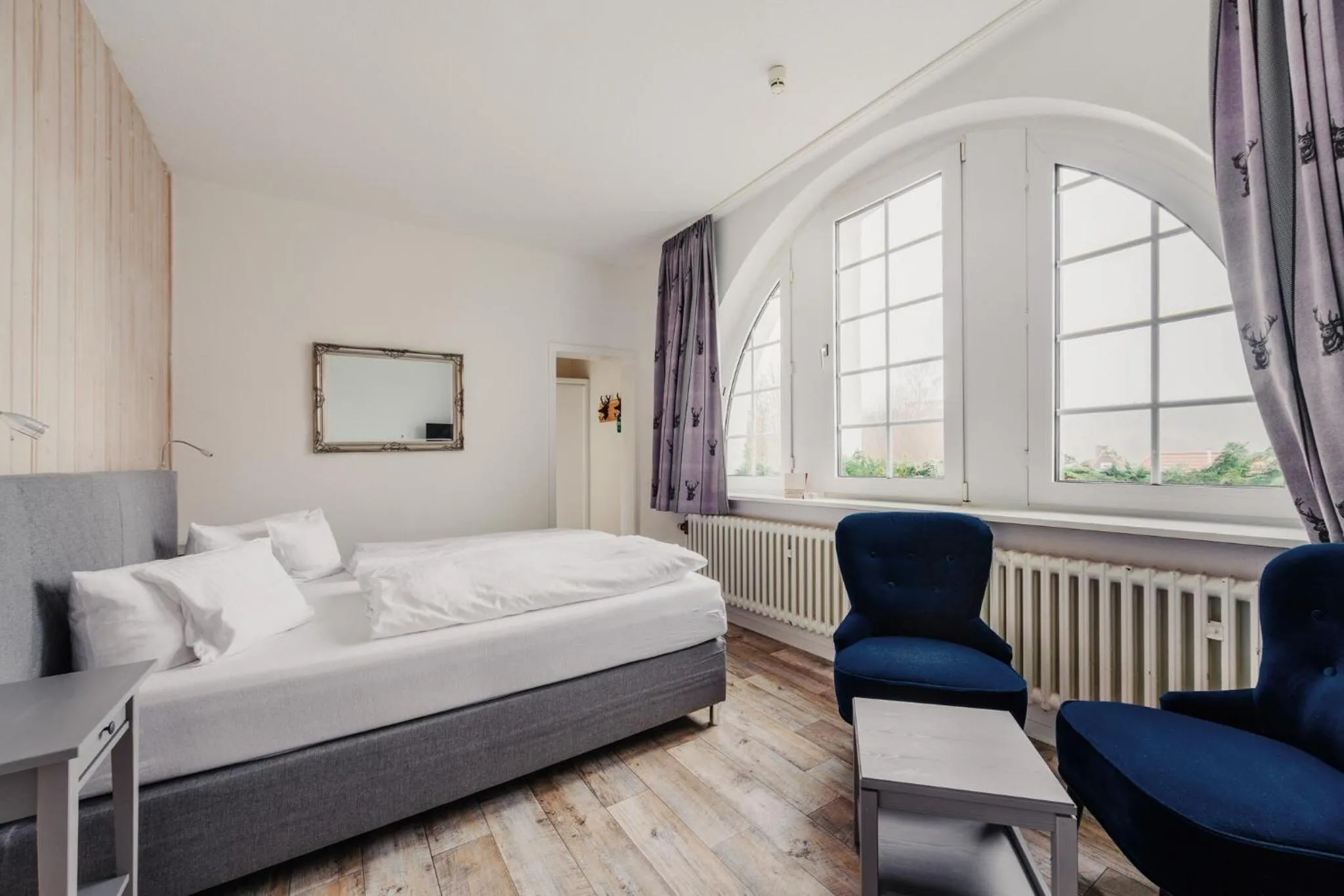 Photo of the whole room, Bed in Landhotel Villa Foresta