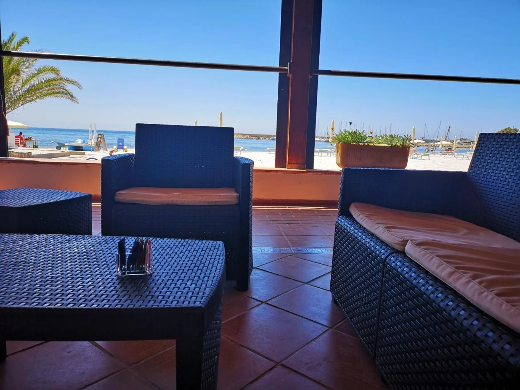 Seating area in Vel Marì - Rooms on the Beach