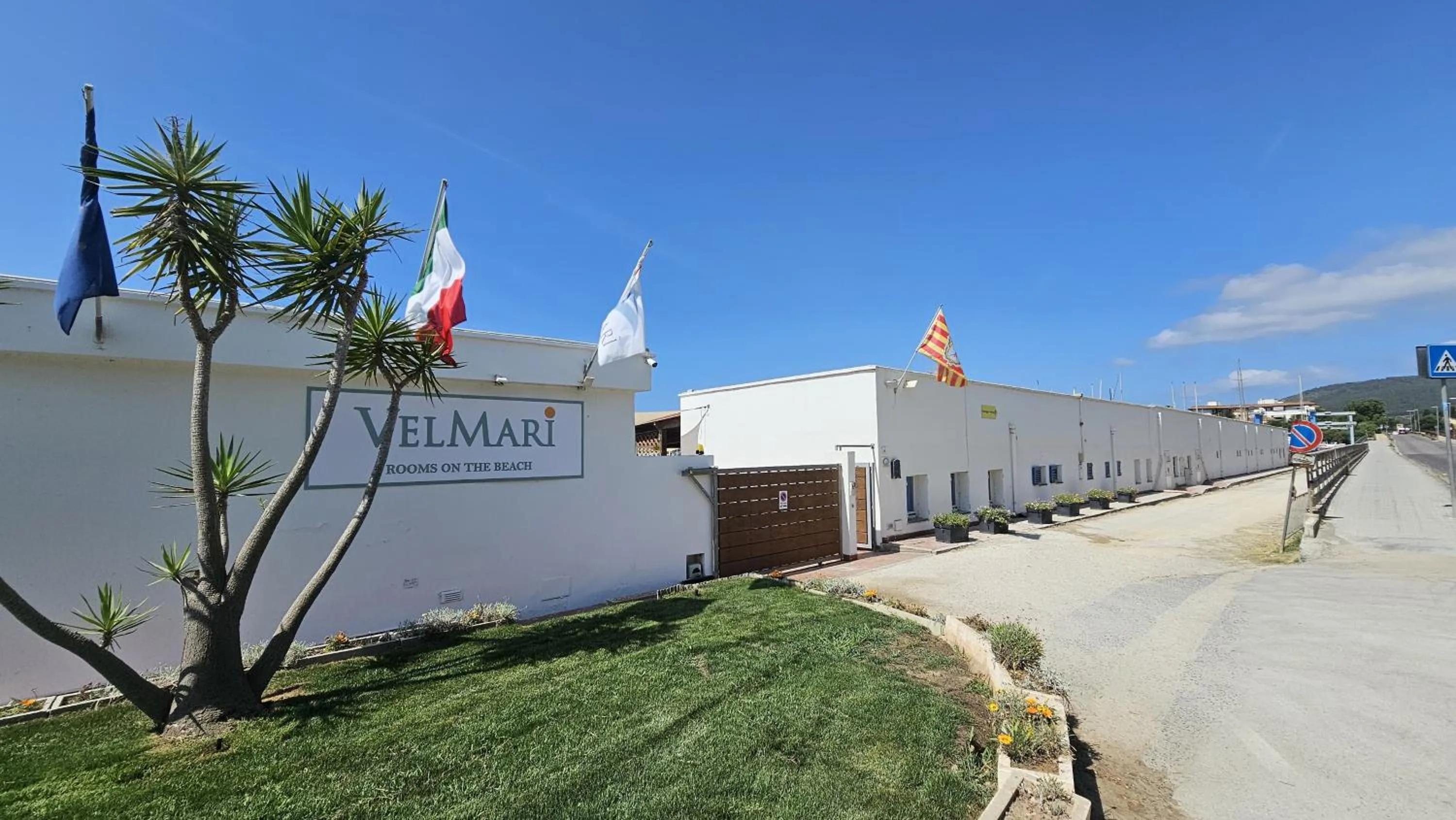 Property building in Vel Marì - Rooms on the Beach