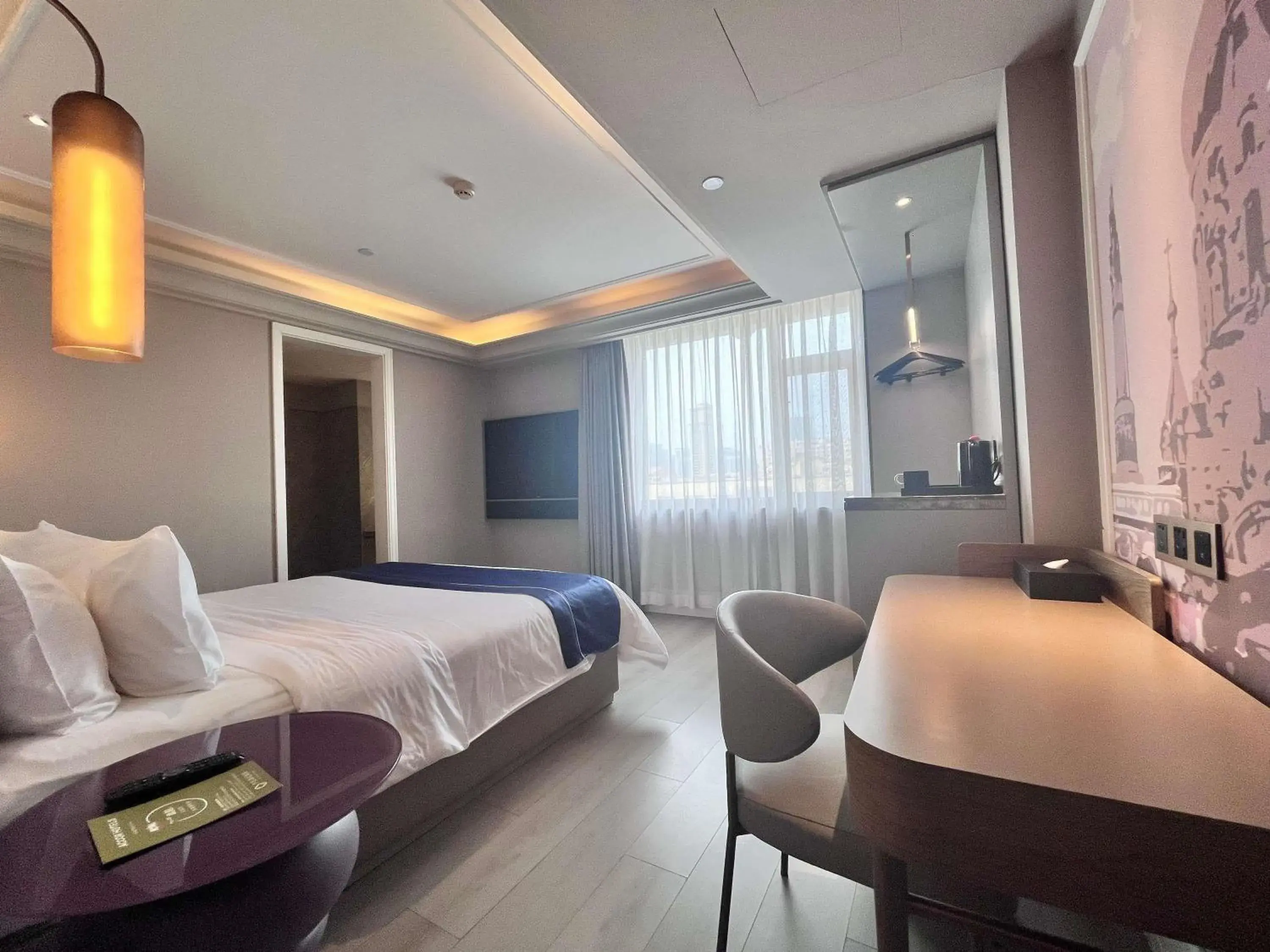 Standard Queen Room - single occupancy in Mercure Harbin Hexing Road Standard Queen Room - single occupancy in Mercure Harbin Hexing Road