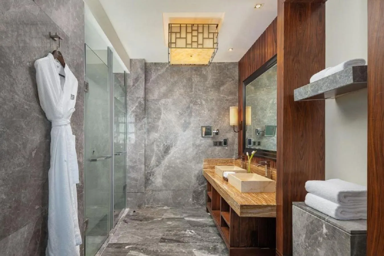 Bathroom in Fairmont Sanya Haitang Bay