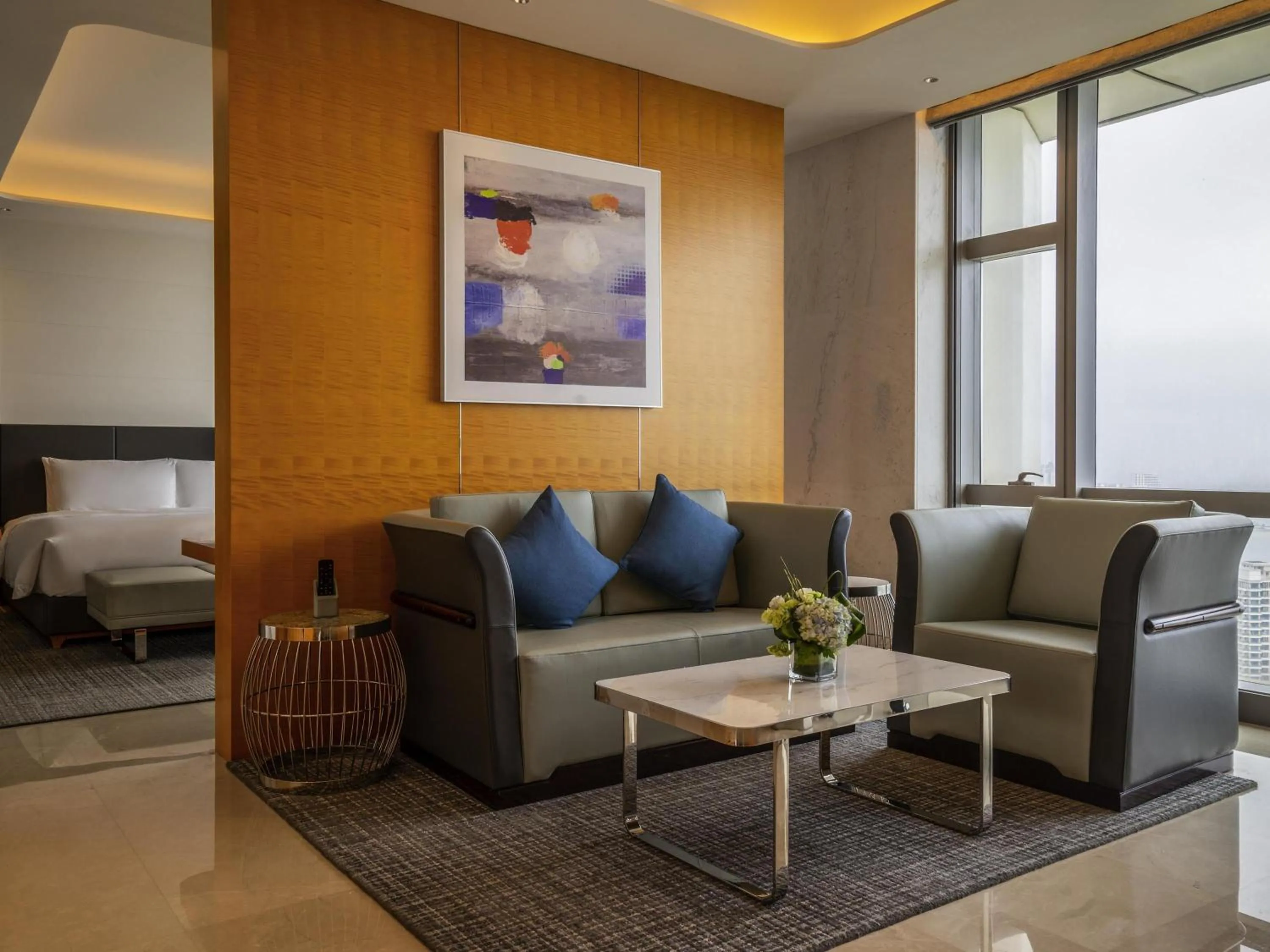 Bedroom, Bed in Sofitel Haikou