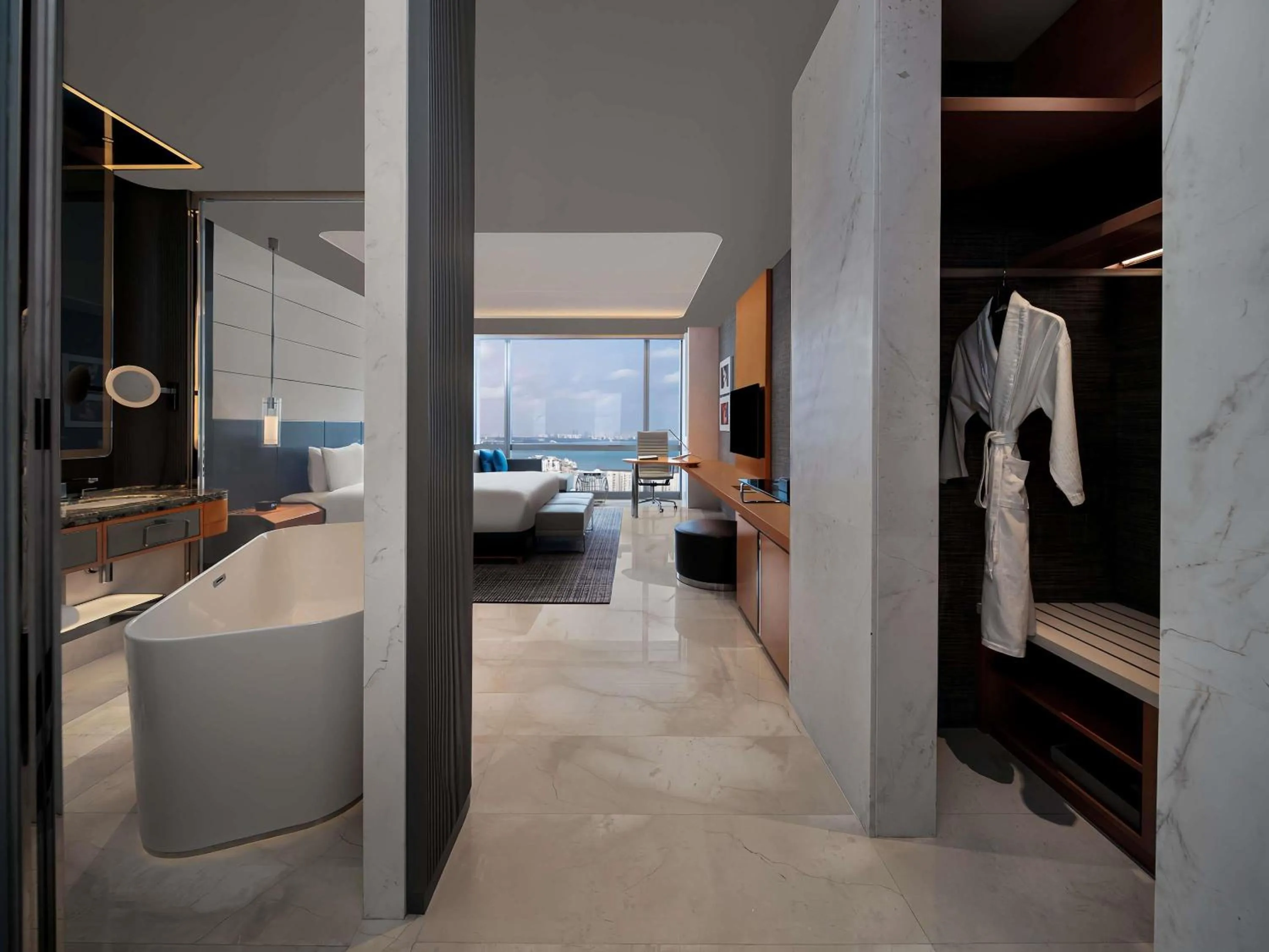 Bedroom, Bed in Sofitel Haikou