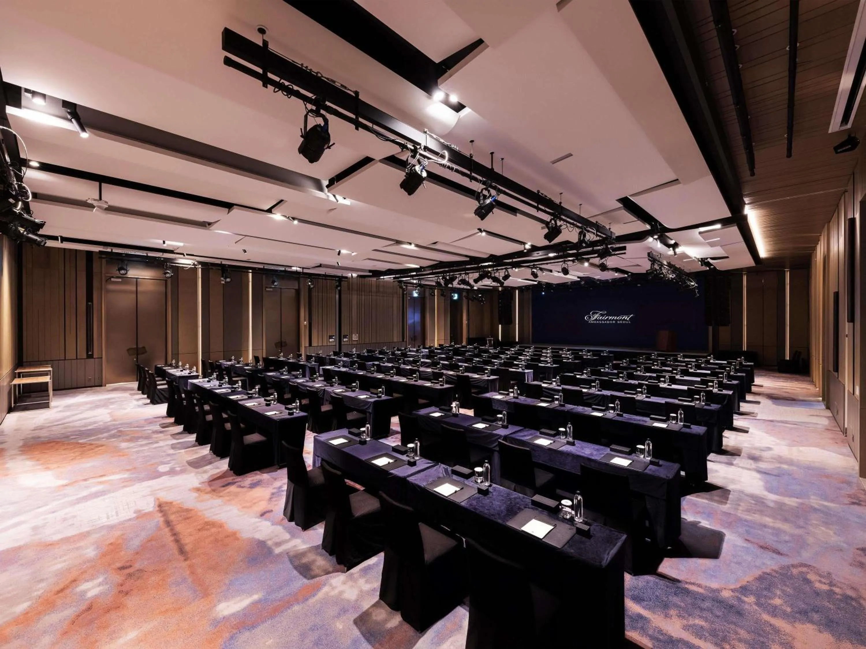 Meeting/conference room in Fairmont Ambassador Seoul