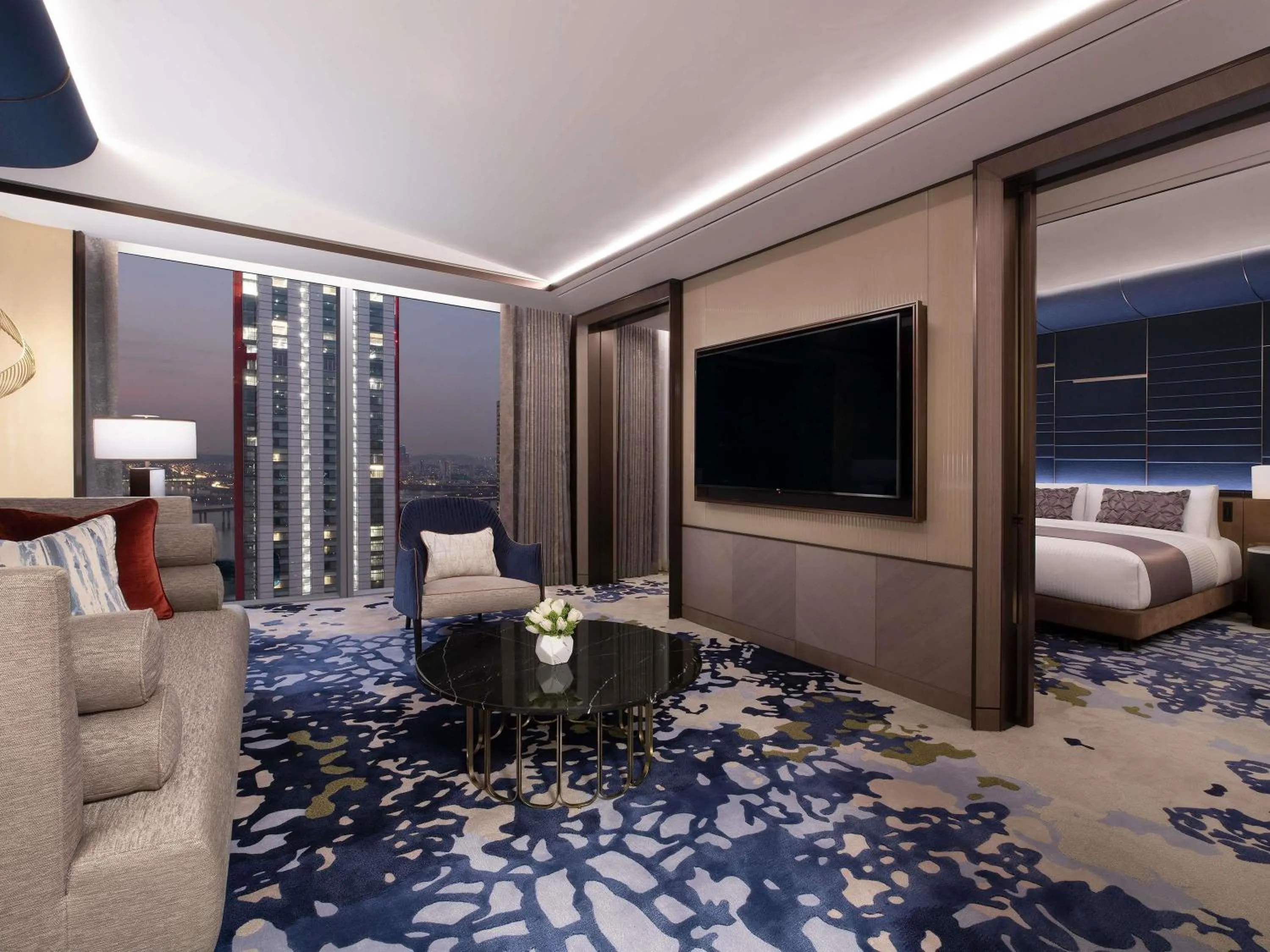 Bedroom, Bed in Fairmont Ambassador Seoul