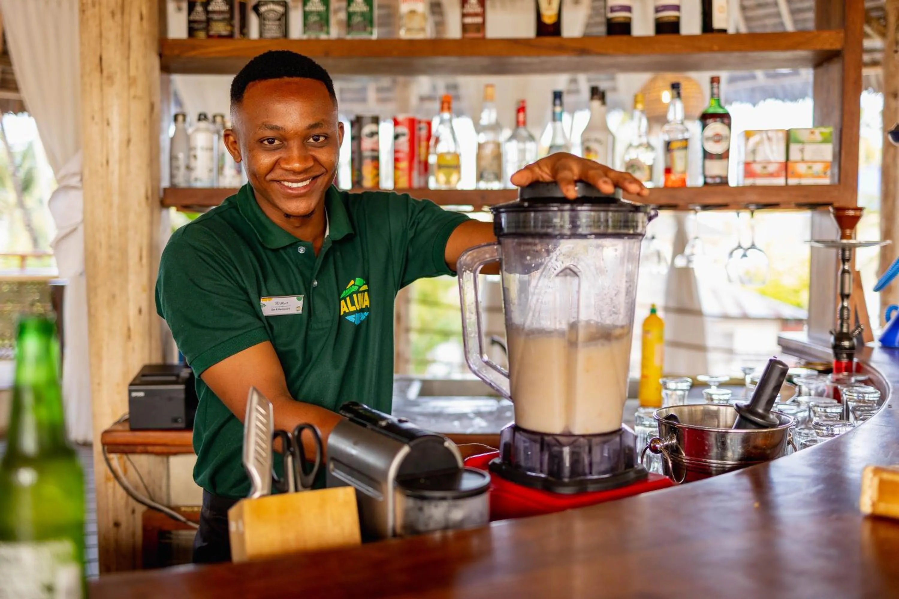 Restaurant/places to eat in Aluna Paje