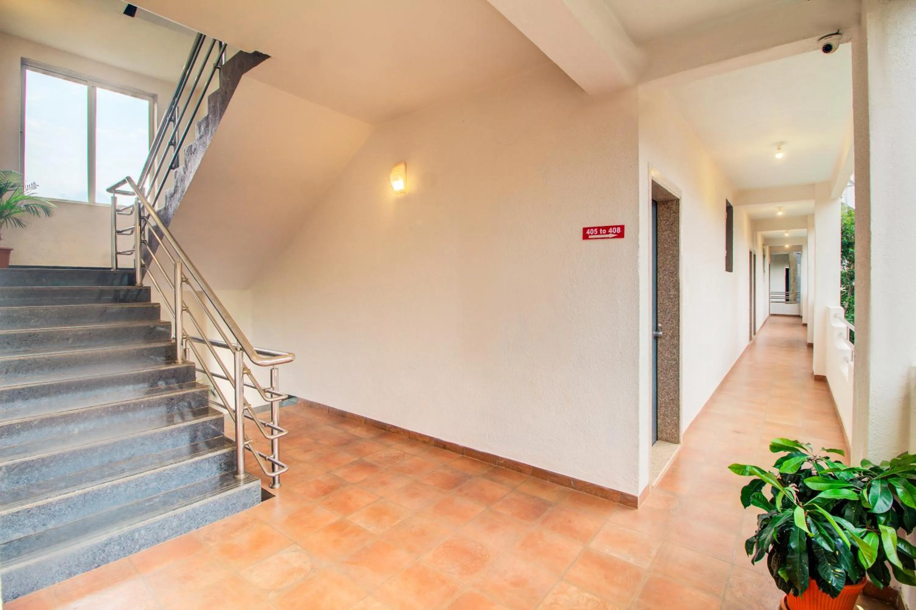 Facade/entrance in Harmony Palace