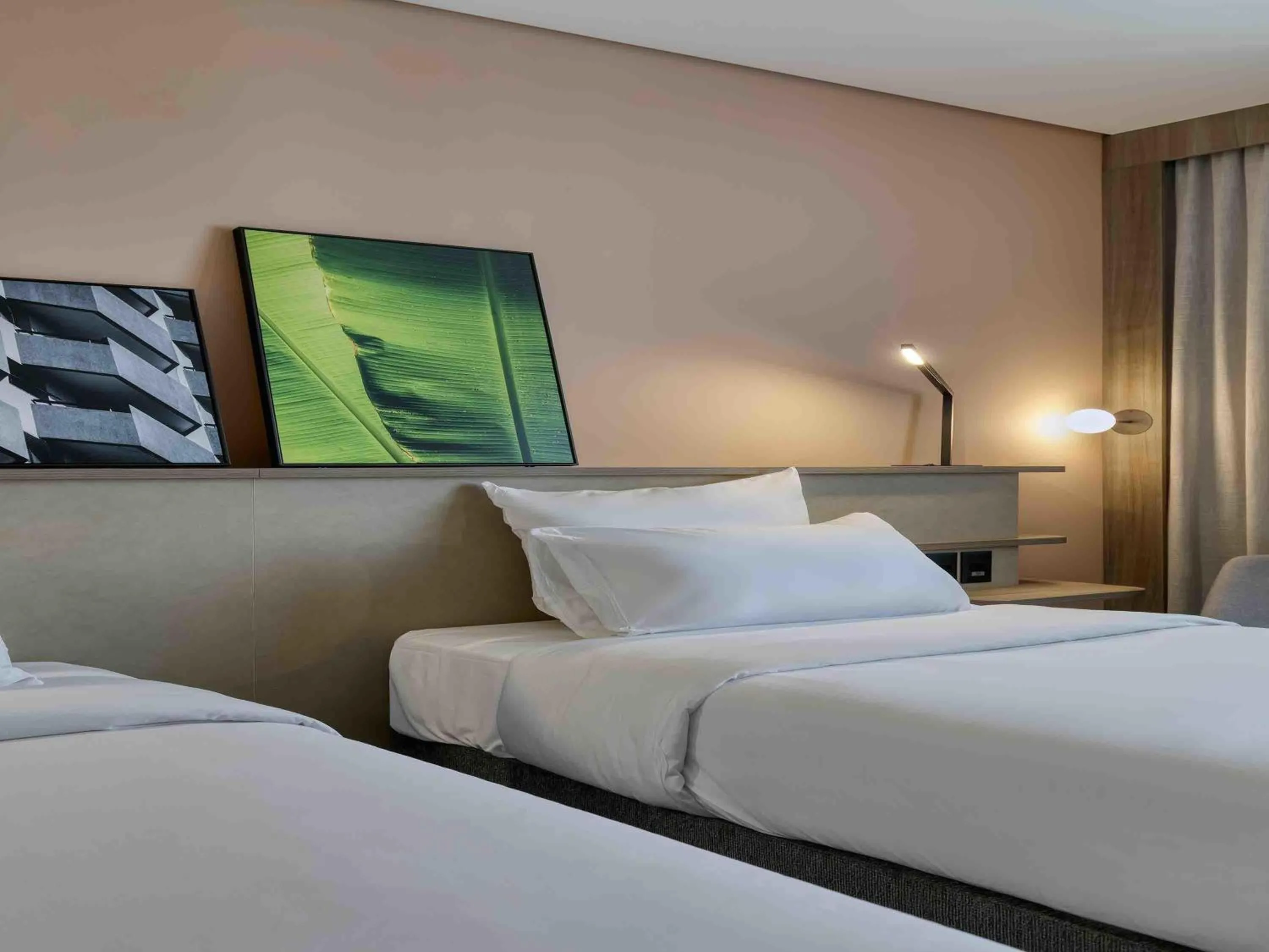 Bedroom, Bed in Novotel BH Savassi