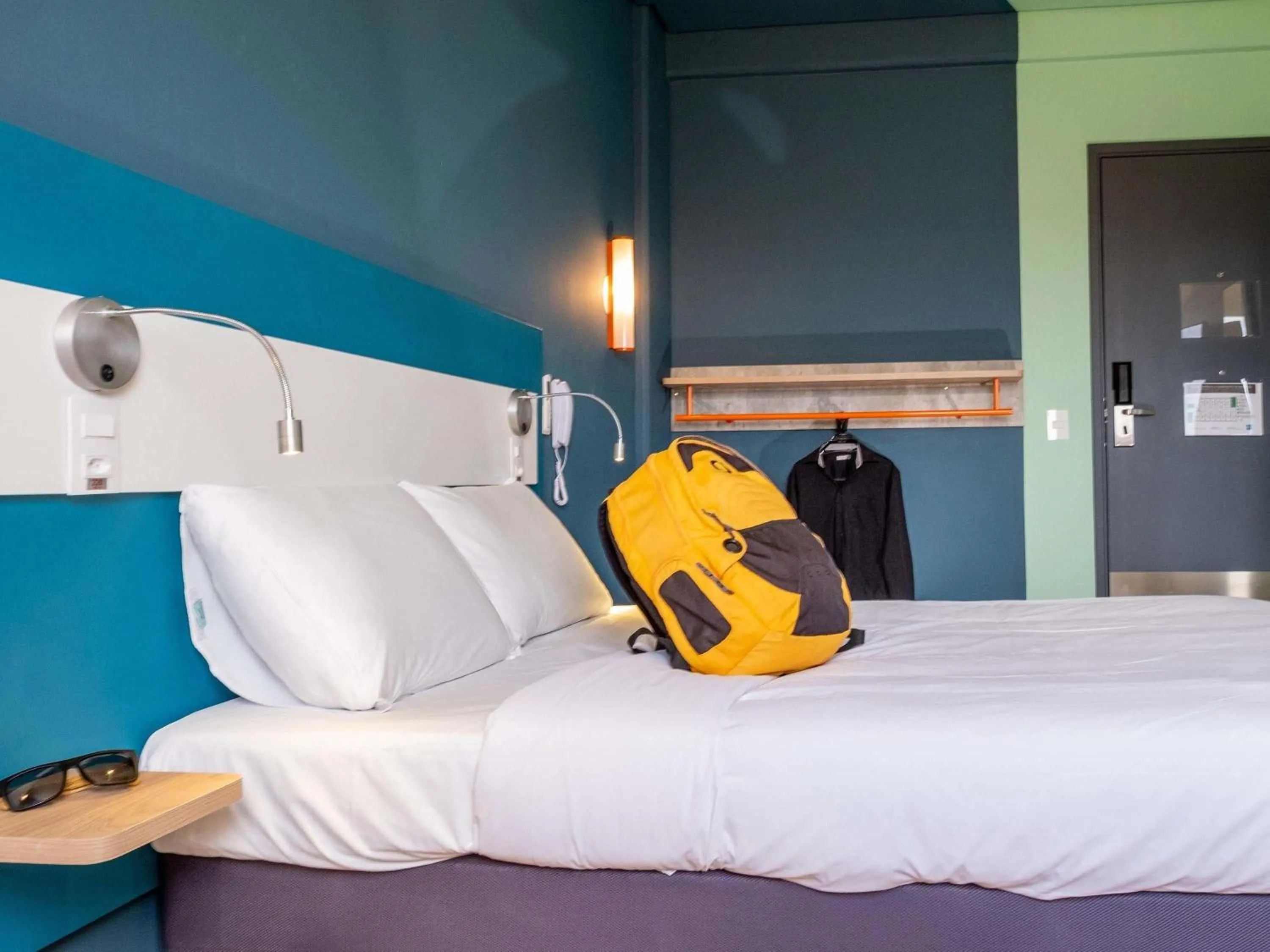 Bedroom, Bed in ibis budget Leme SP
