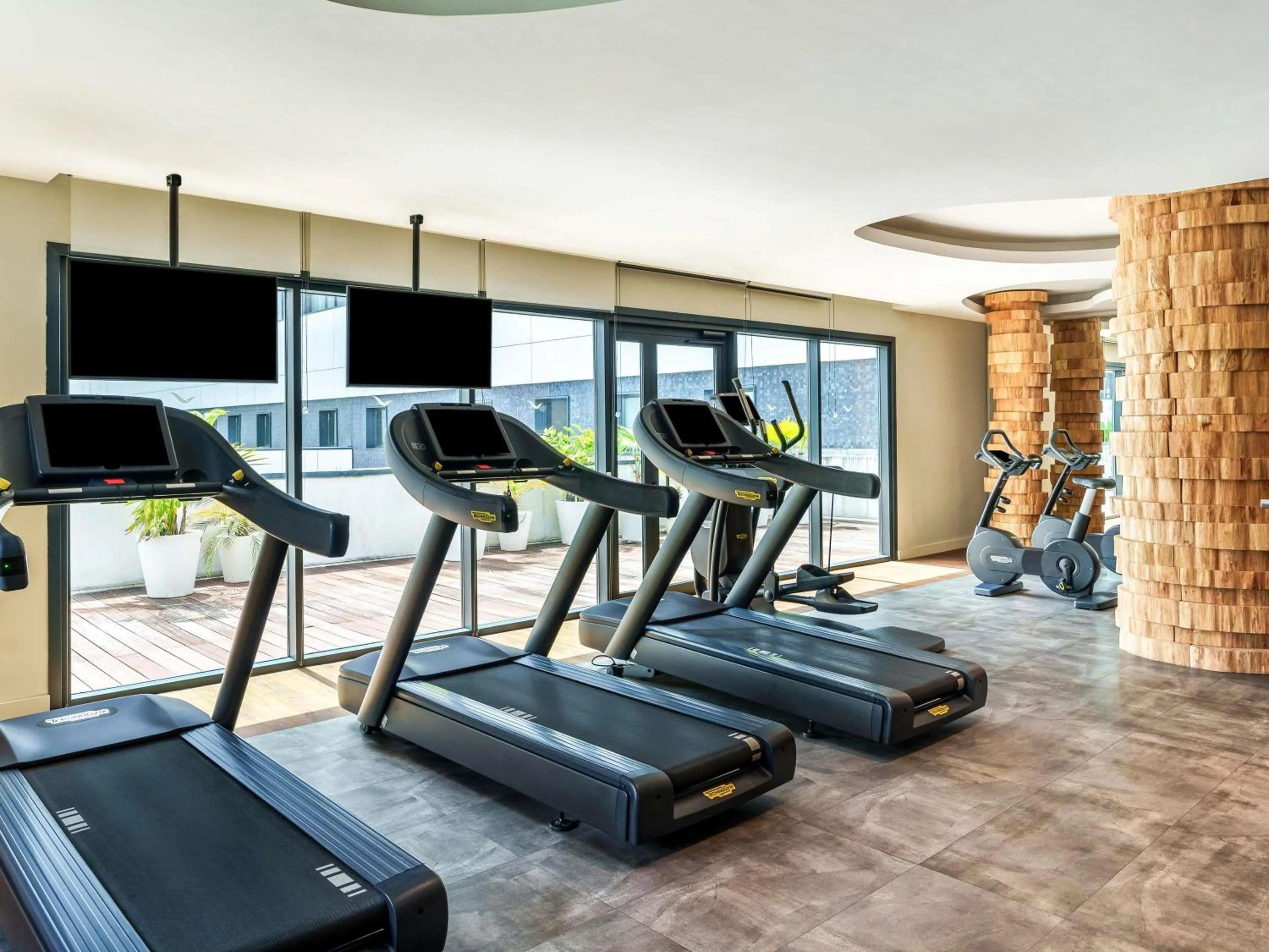 Fitness centre/facilities in Movenpick Hotel Abidjan-Accor Group