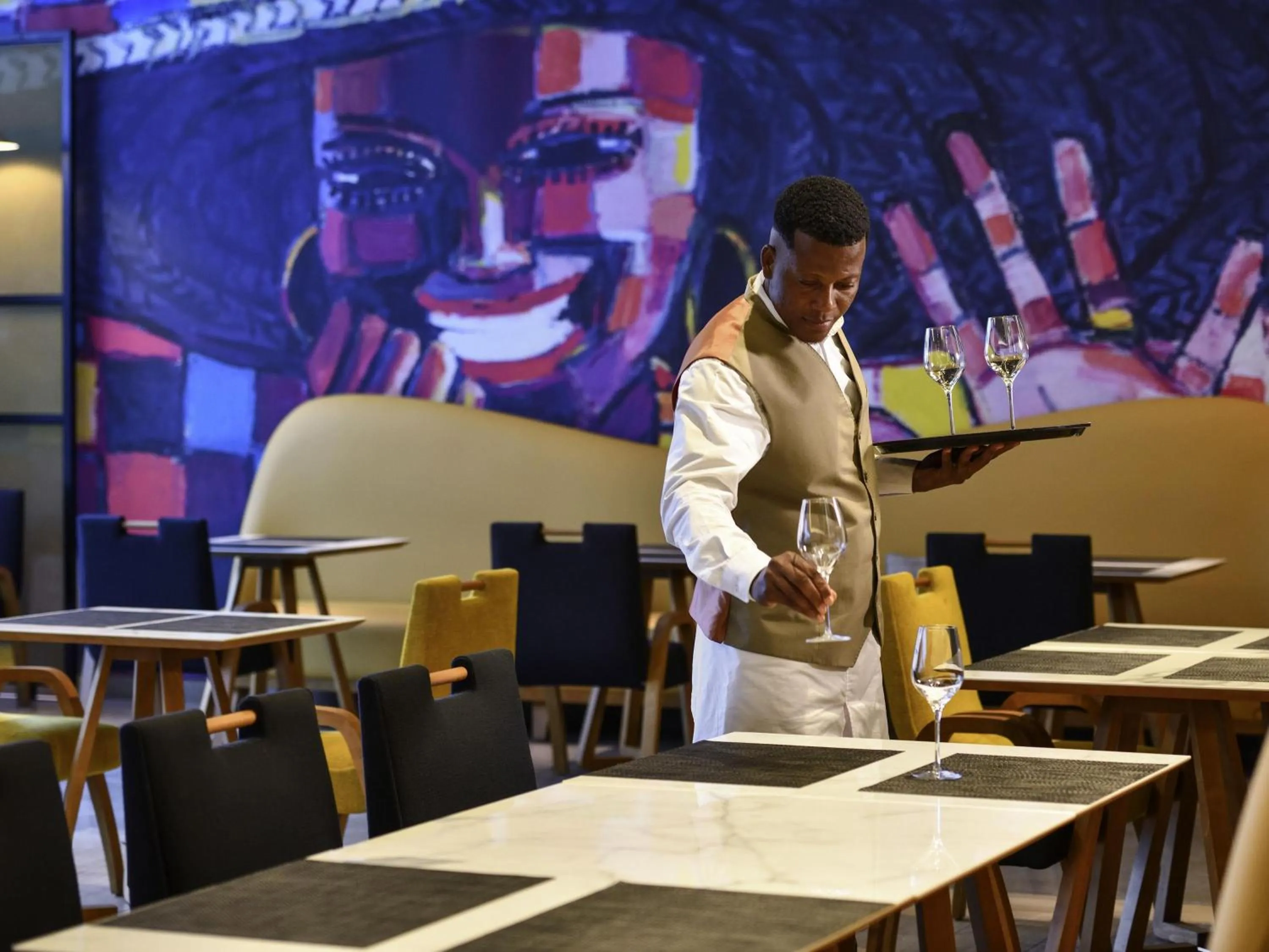 Restaurant/places to eat in Movenpick Hotel Abidjan-Accor Group