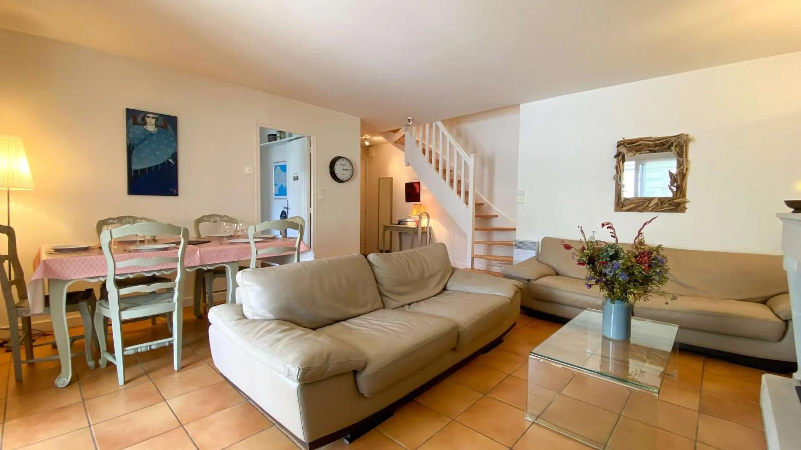 Au calme, villa avec piscine