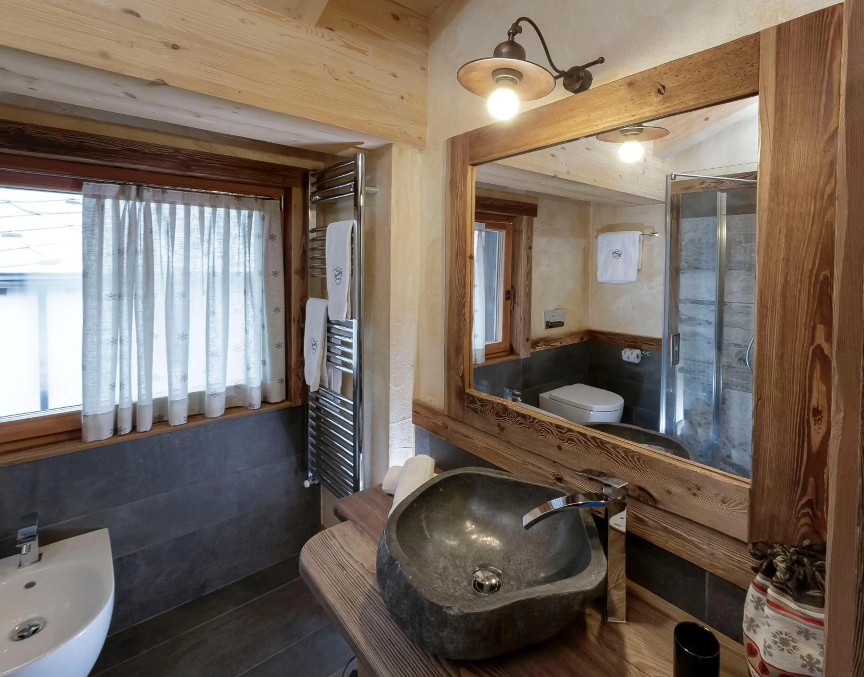 Bathroom in Francois Boutique Rooms - Matterhorn Retreat & SPA in Cervinia