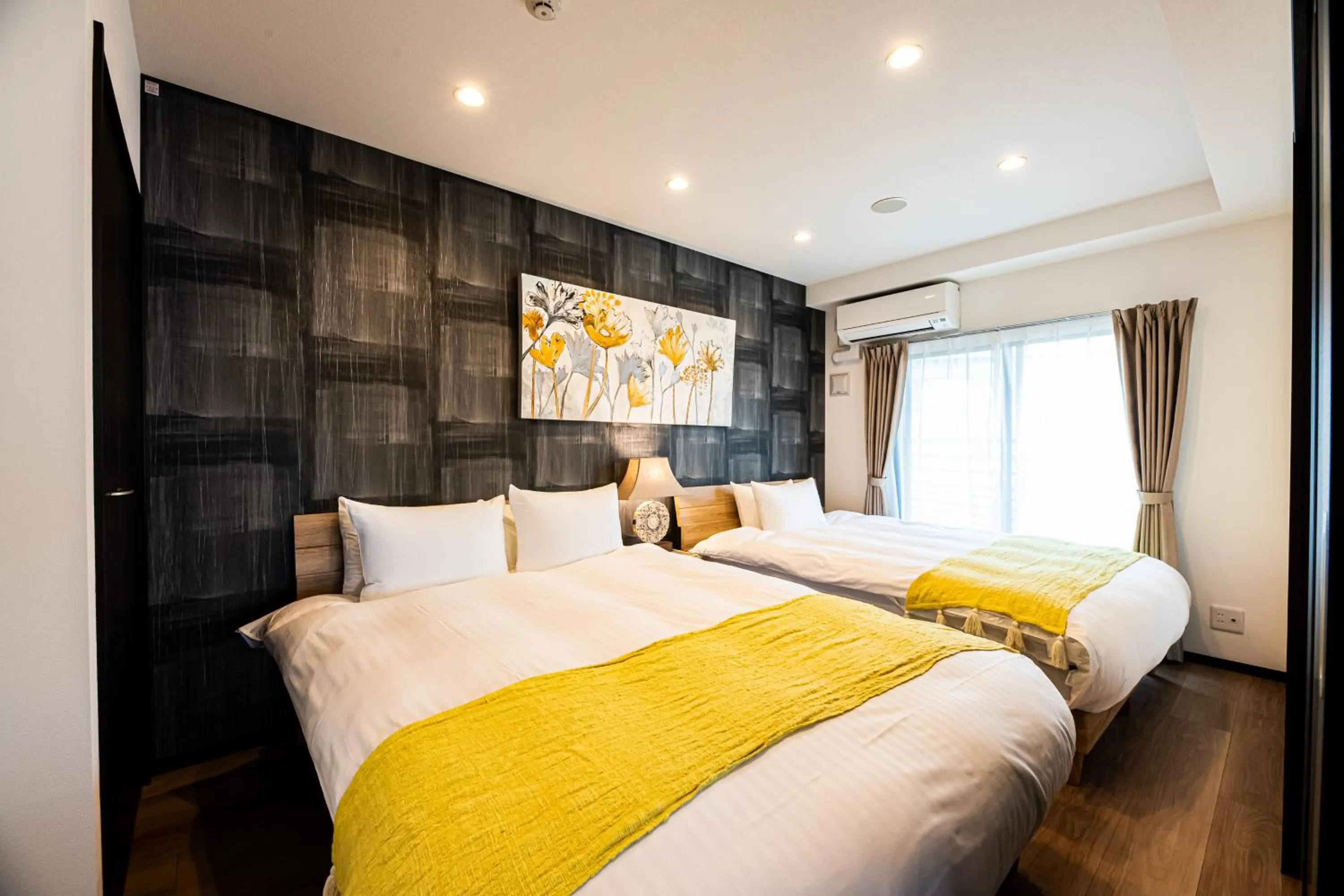Bedroom, Bed in Tomariehotel & condominium